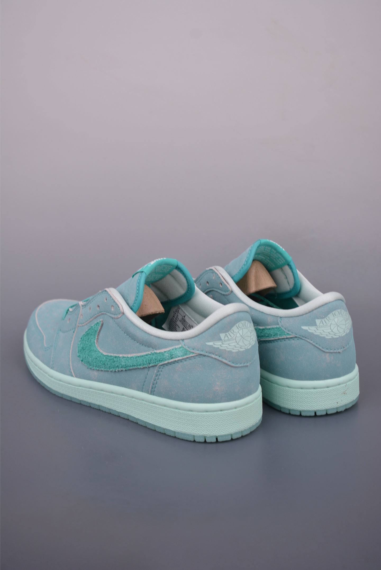 Air Jordan 1 Low OG Washed Teal, Original Leather, Supreme Craftsmanship 3 i1753139469676 2120 0 1