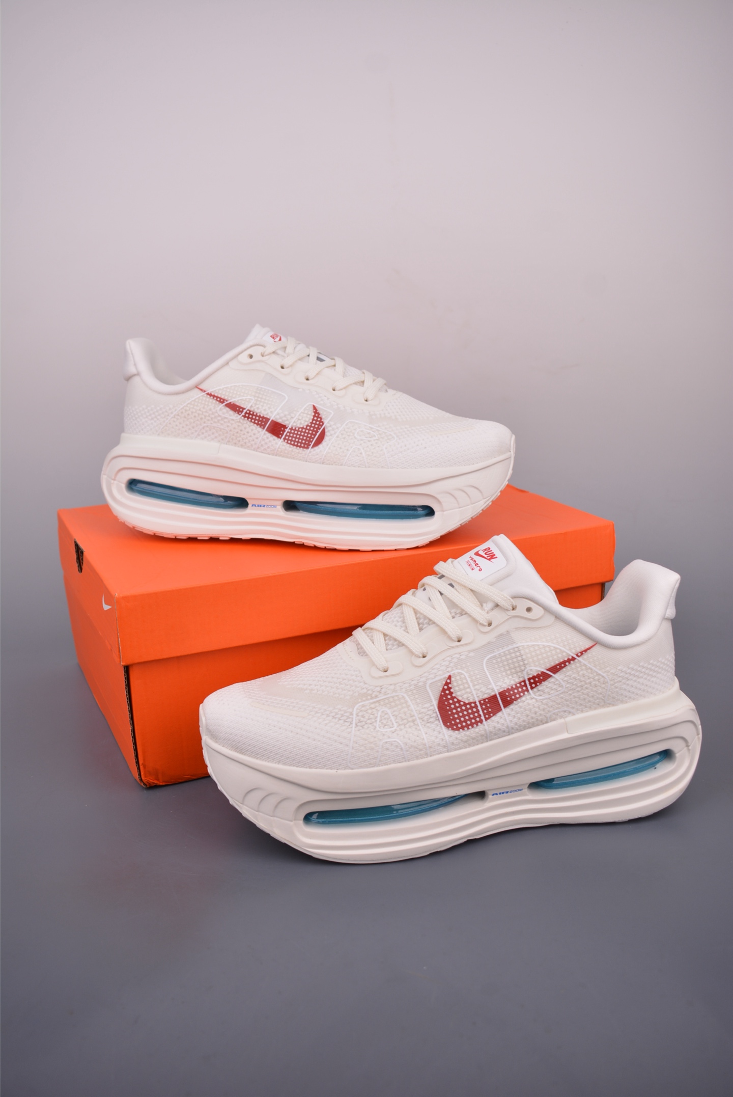 Nike Vomero Premium Air Cushion Running Shoes - Comfortable, Durable, Stylish 6 i1753139566412 7411 0 4
