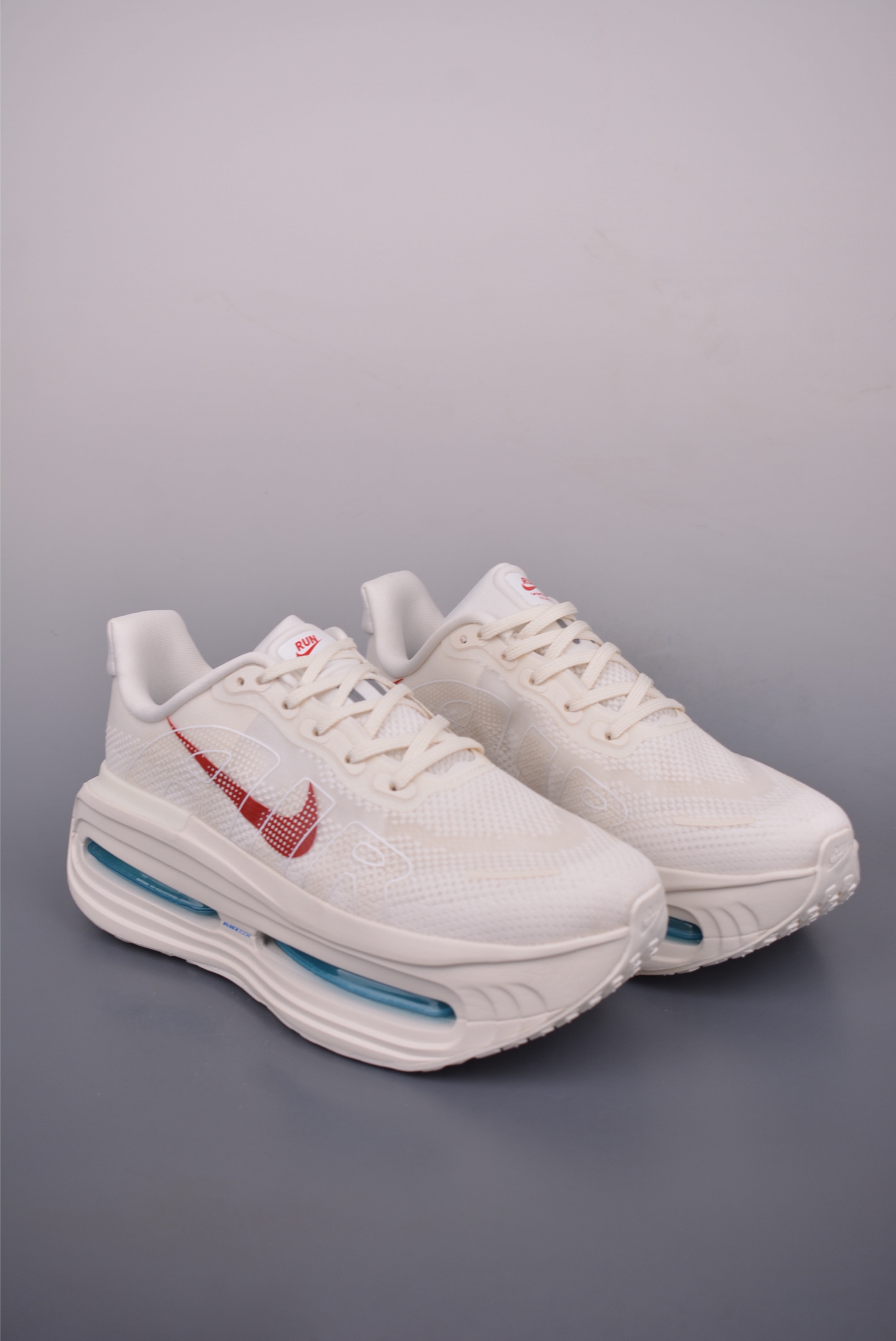 Nike Vomero Premium Air Cushion Running Shoes - Comfortable, Durable, Stylish 2 i1753139566549 2373 0 0