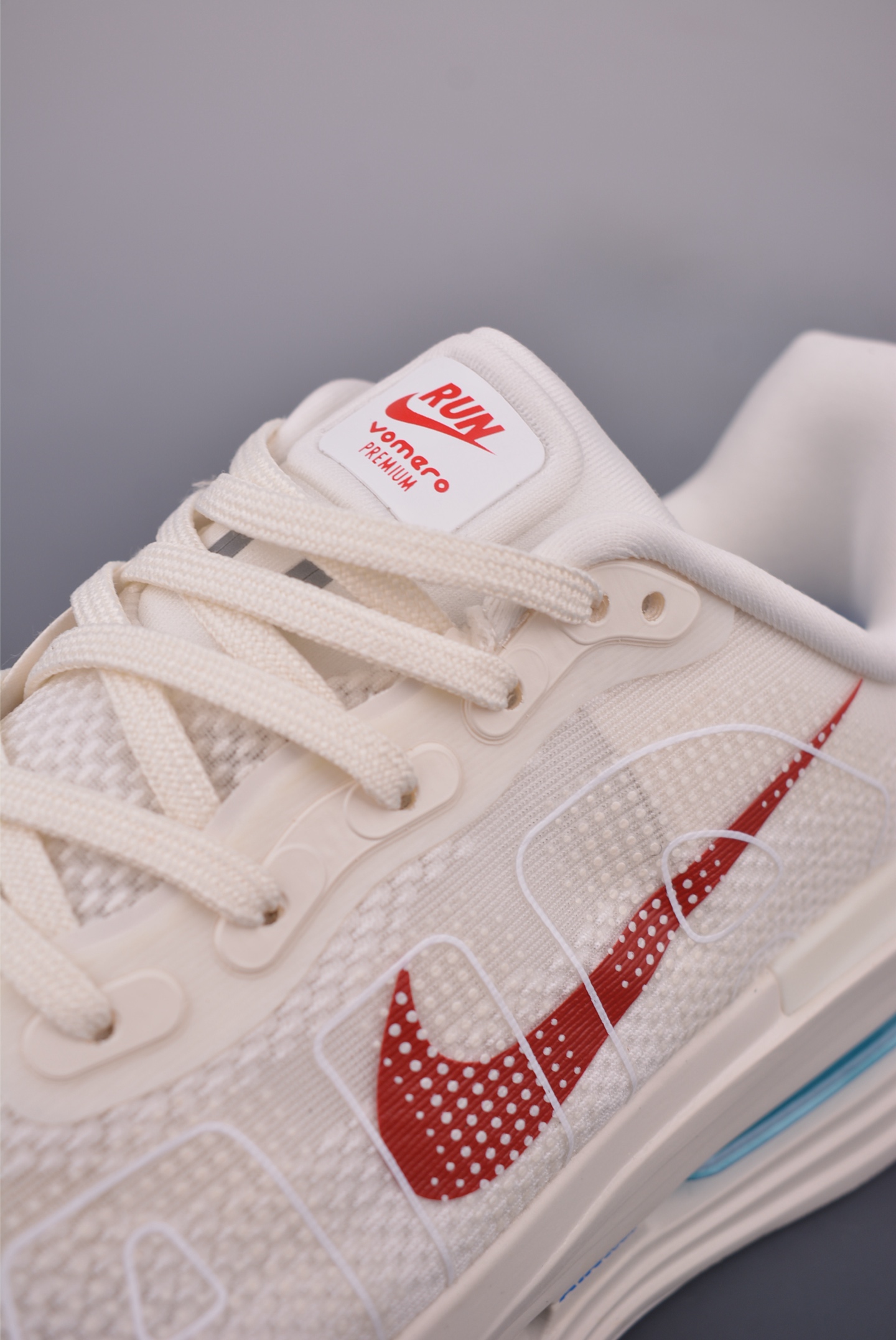 Nike Vomero Premium Air Cushion Running Shoes - Comfortable, Durable, Stylish 8 i1753139568417 2915 0 6