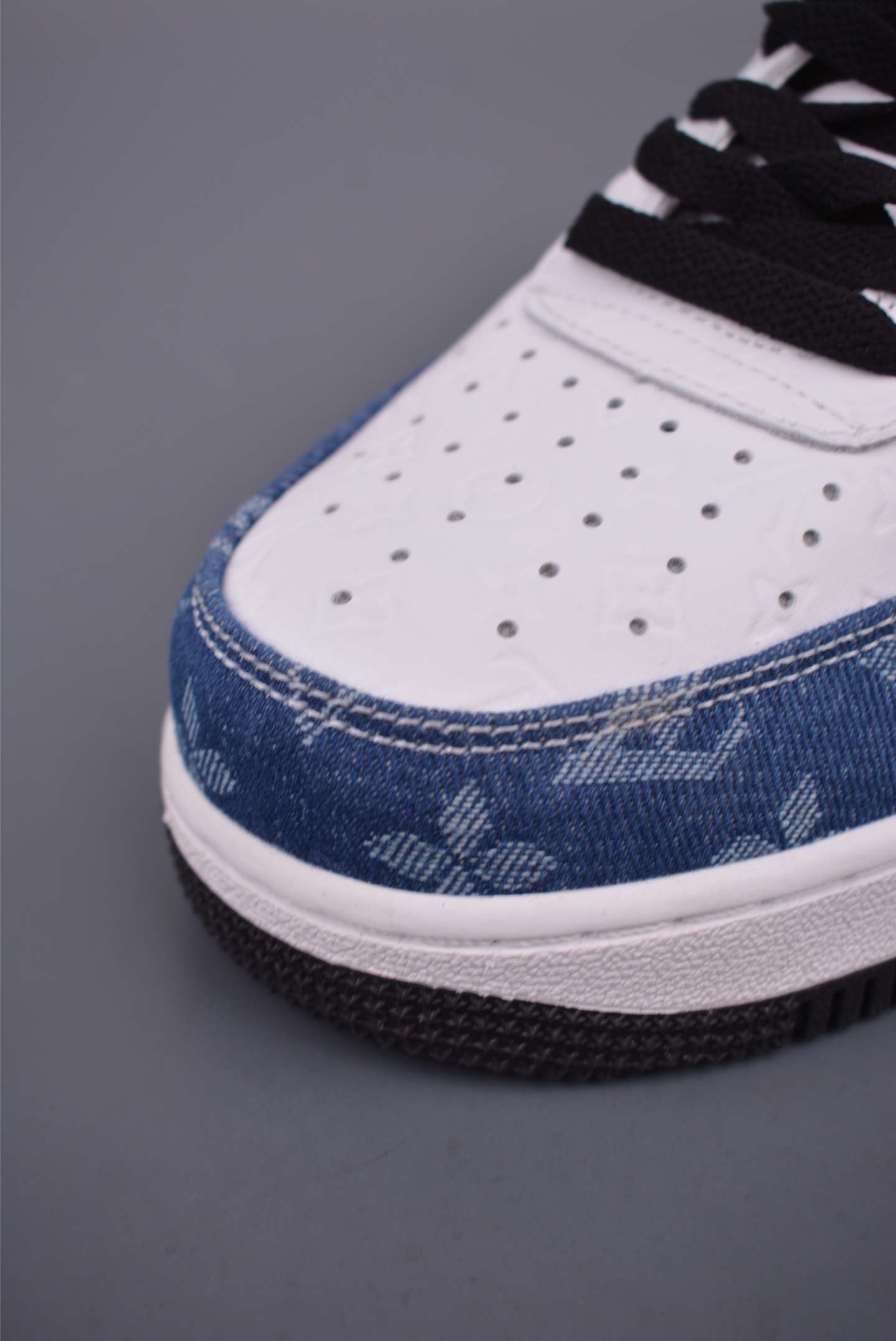 Nike Air Force 1 Low Louis Vuitton Custom Sneakers - Limited Edition Design 7 i1753139703678 8500 0 5