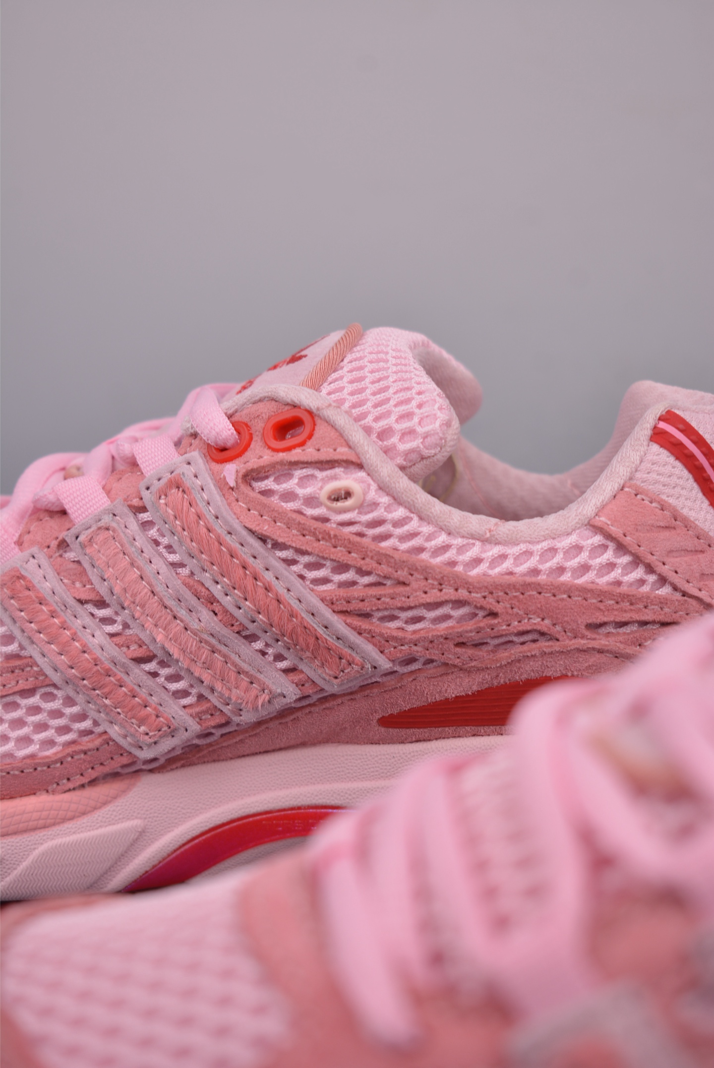 Unheardof x Adidas Originals Adistar Cushion 3 Pink Retro Running Shoes 8 i1753140042157 4452 0 7