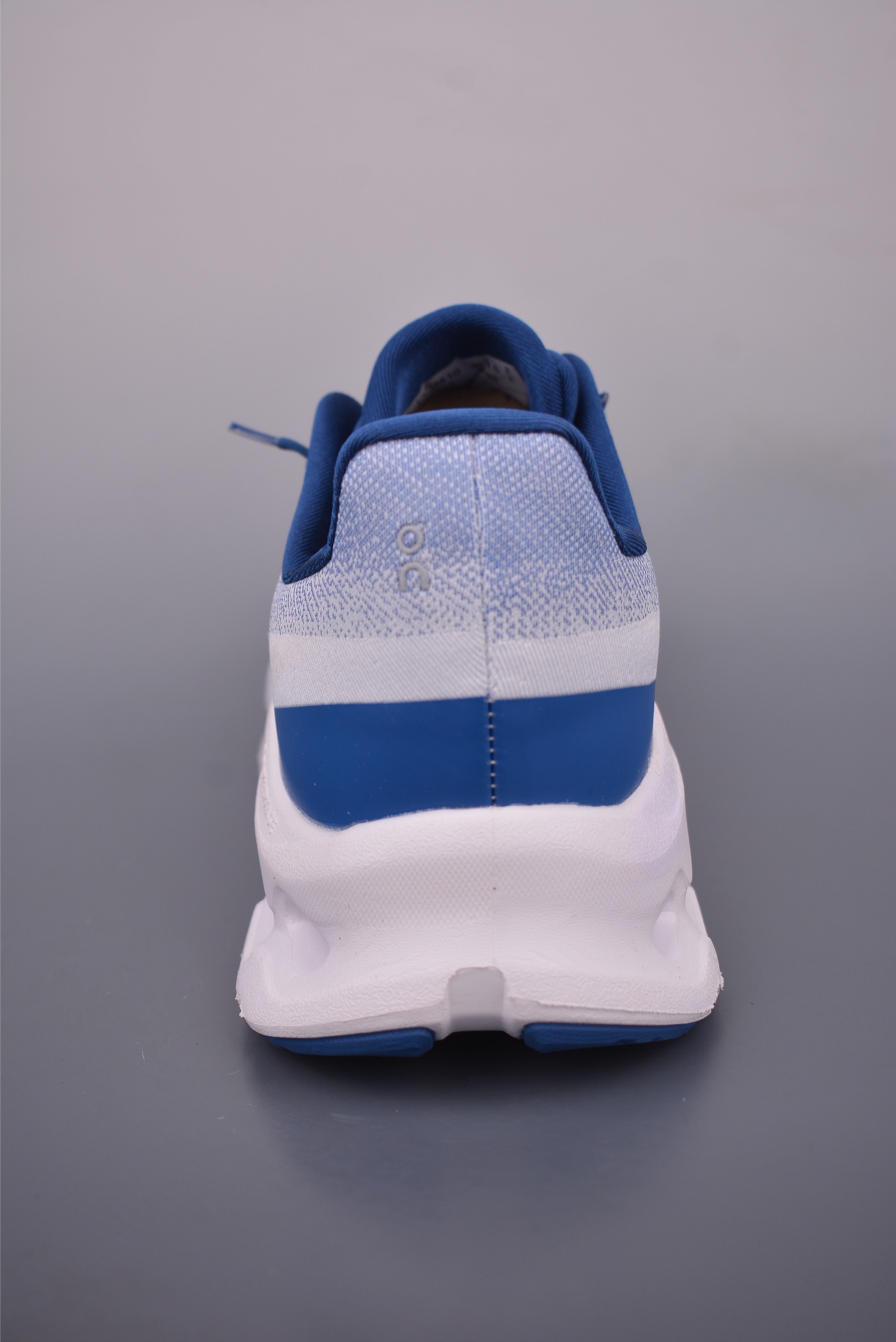 On Running Cloudtilt Outdoor Street Style Sneakers Cloud Hi Edge - Urban Explorer 5 i1753140134821 6987 0 3