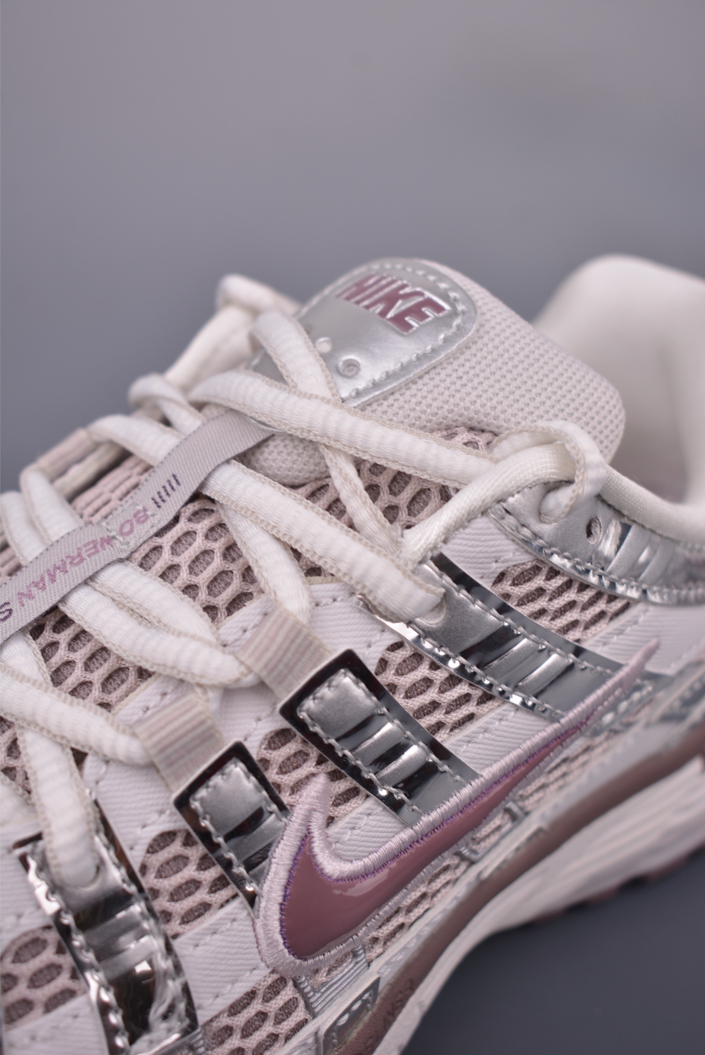 Nike Initiator Running Shoes, Retro Style, Comfortable, Sizes 36-45 8 i1753140403211 7353 0 6