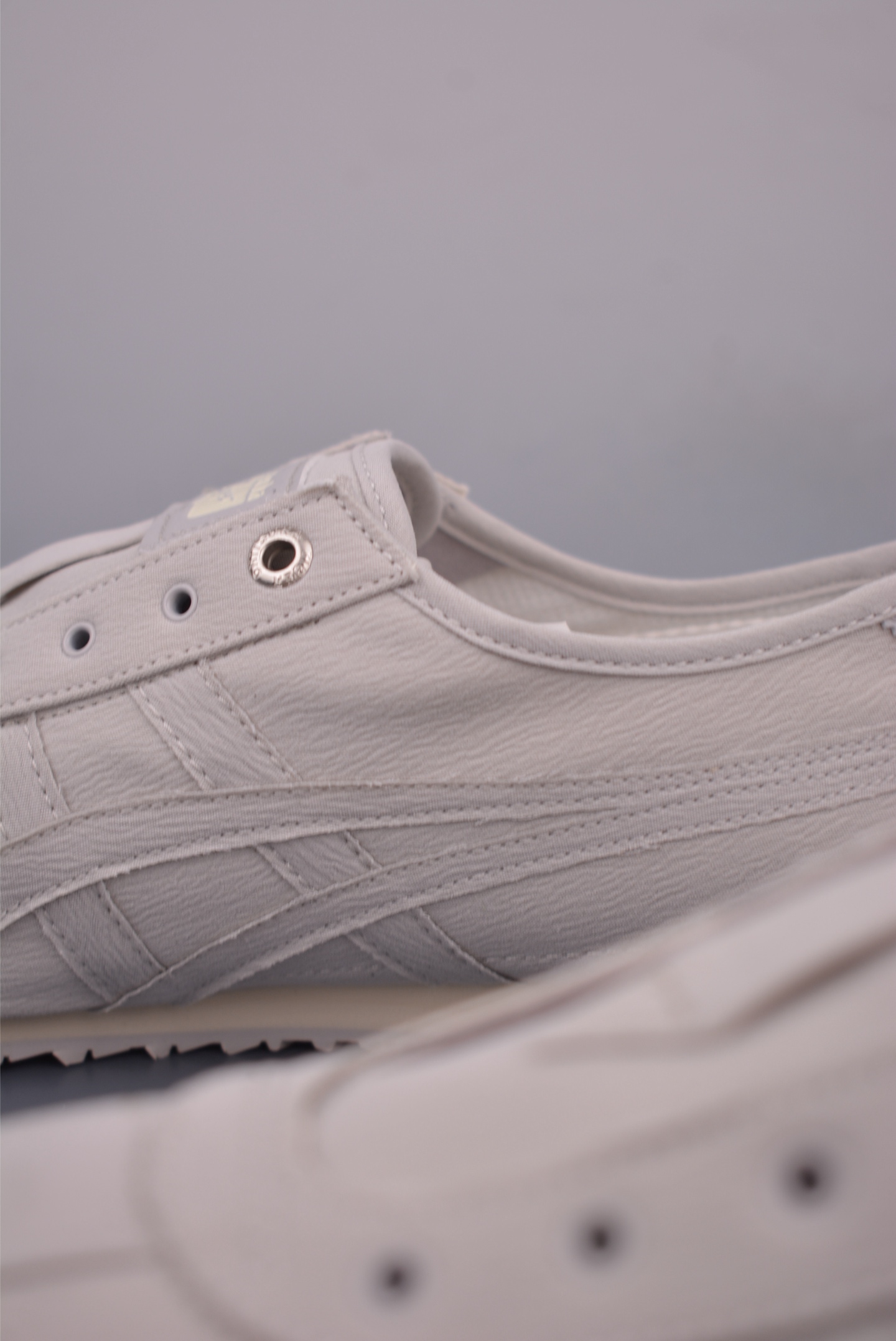 Onitsuka Tiger MEXICO 66 SLIP-ON Sneakers - Quality Craftsmanship & Comfort 9 i1753140601837 4479 0 7