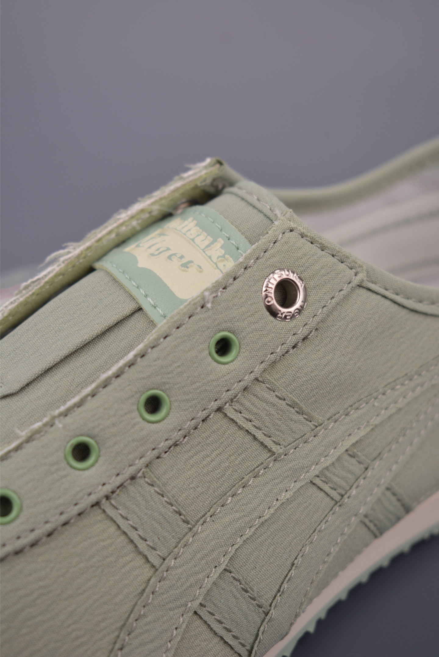 Onitsuka Tiger MEXICO 66 SLIP-ON - Premium Craftsmanship, Authentic Materials 8 i1753140631280 3323 0 6