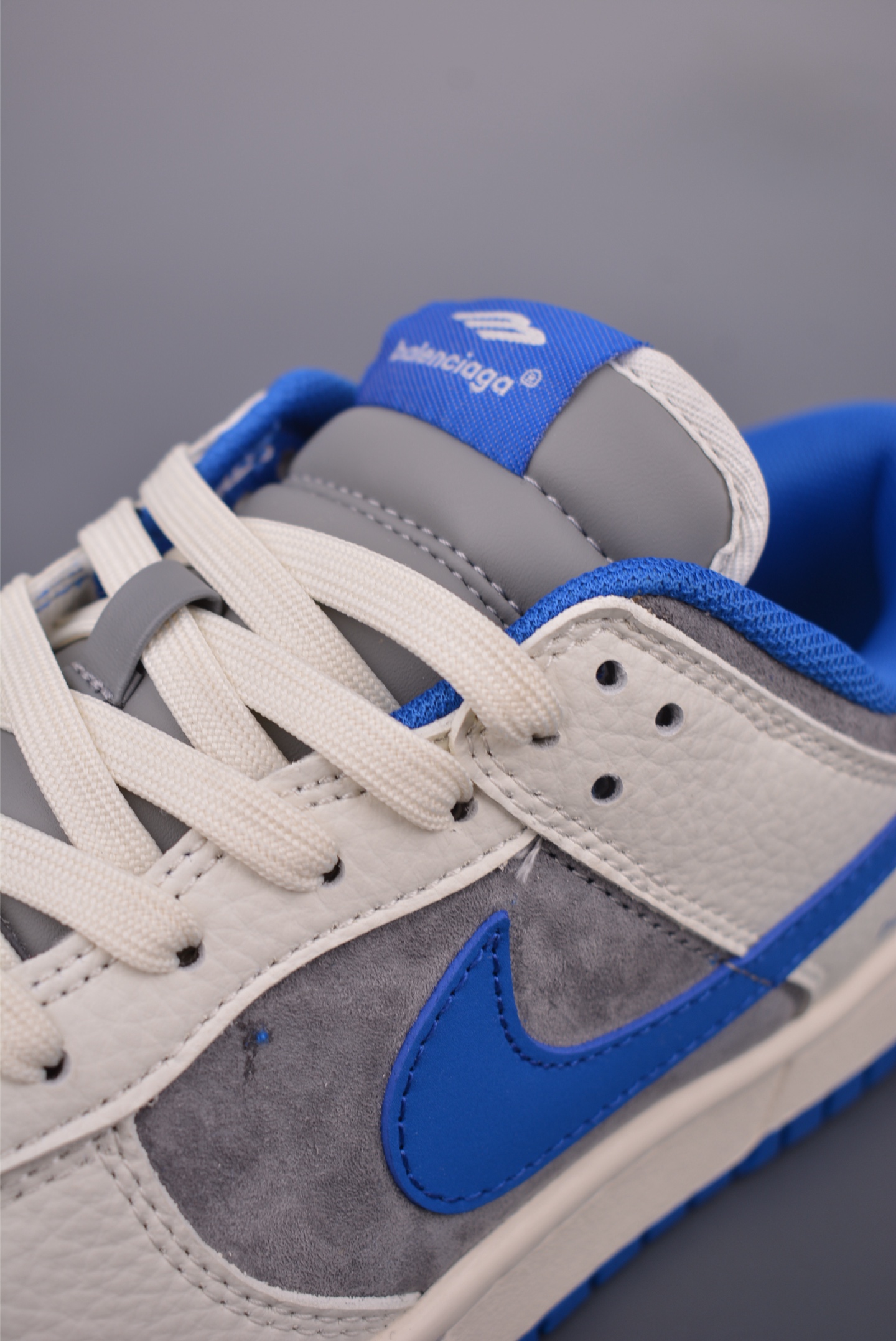 Nike SB Dunk Low Balenciaga: Premium Leather, Exclusive Design, Ultimate Comfort 7 i1753140714680 827 0 6
