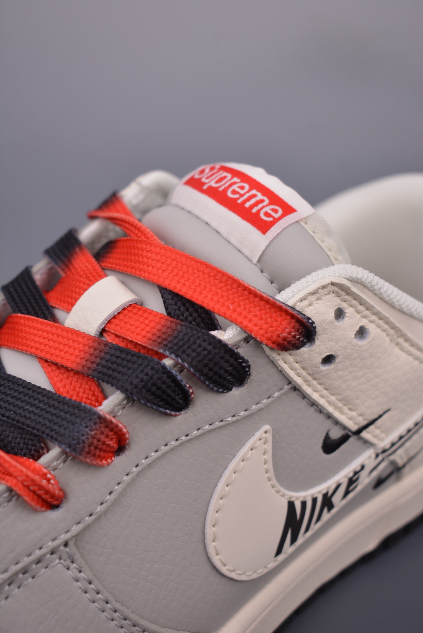 Nike SB Dunk Low Supreme Collab Premium Quality Sneakers - Ultimate Comfort 7 i1753140776349 136 0 6