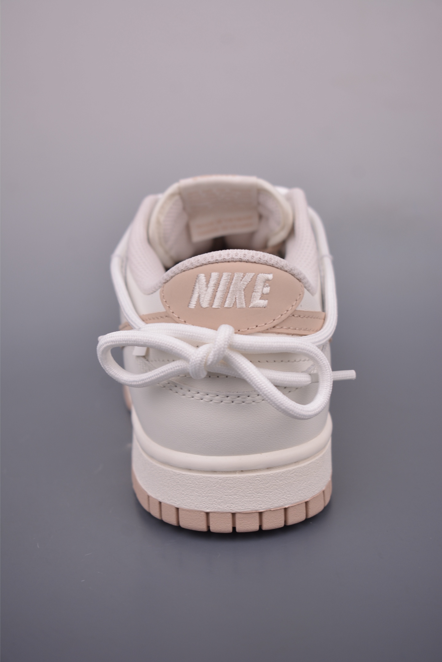 Nike SB Dunk Low "Just Do It" Deconstructed Sneakers - Premium Quality & Comfort 5 i1753140947703 5045 0 3