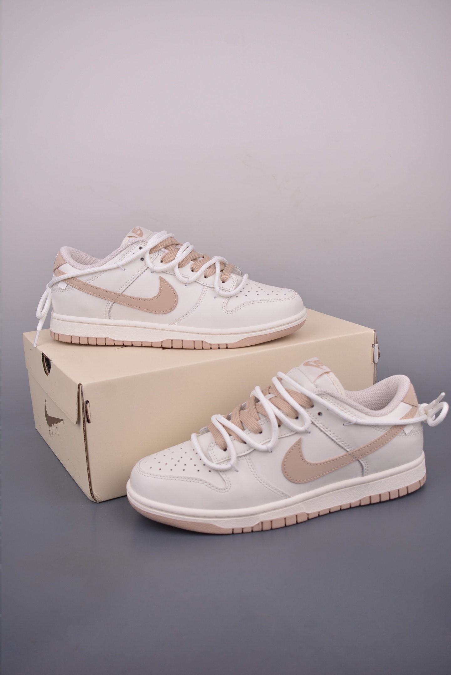Nike SB Dunk Low "Just Do It" Deconstructed Sneakers - Premium Quality & Comfort 6 i1753140947736 7611 0 4