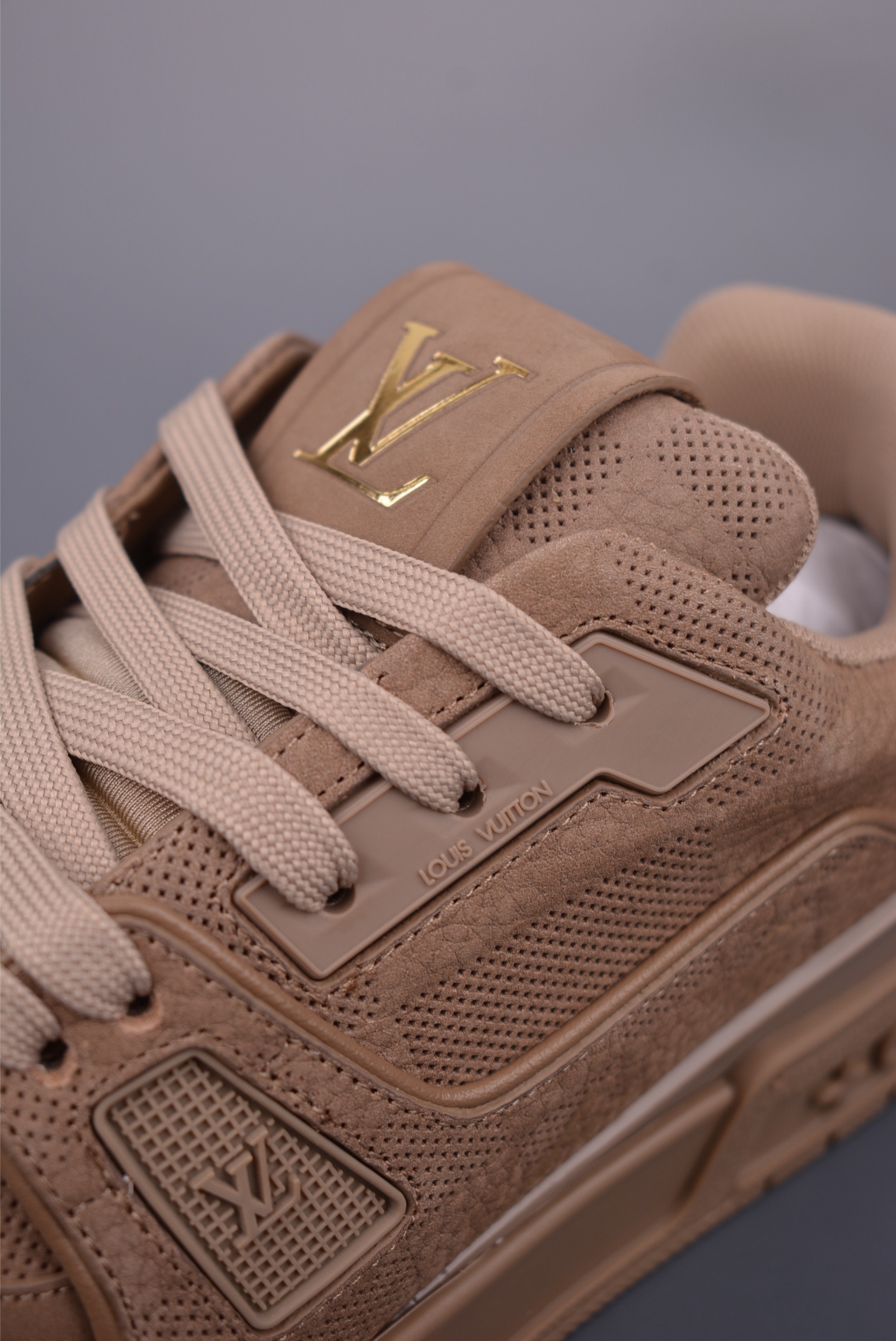 Louis Vuitton Trainer Limited Edition Sneakers - Stylish and Comfortable 7 i1753141716329 7427 0 6