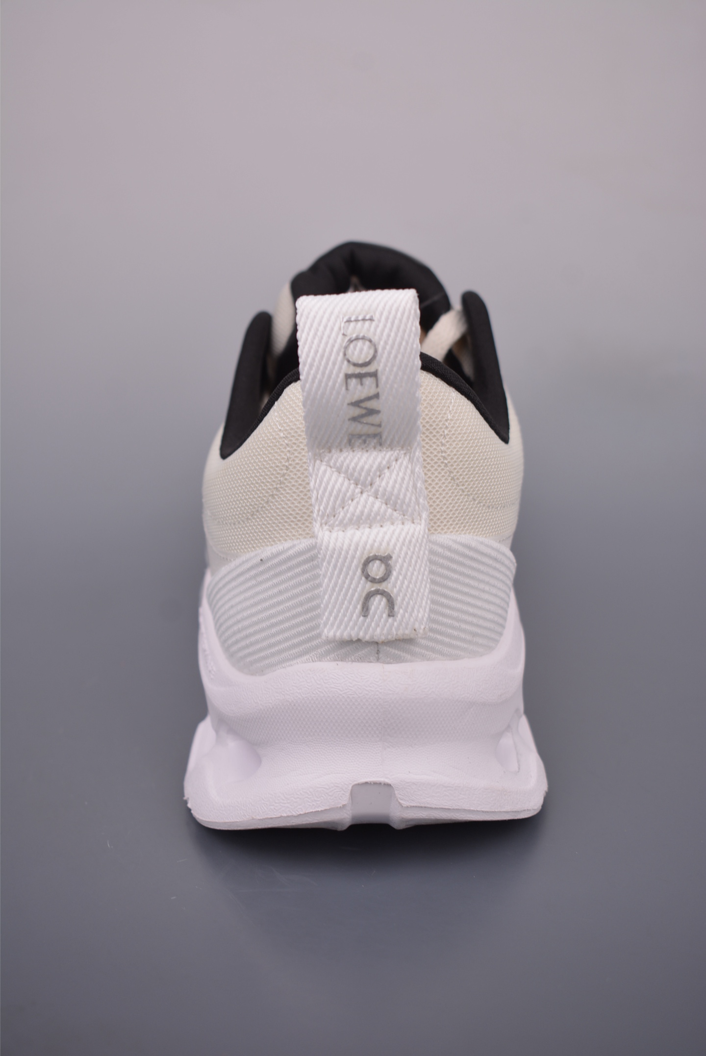 Loewe Cloudtilt 2.0 White Running Shoes - Urban Outdoor Style 5 i1753218509538 4111 0 3