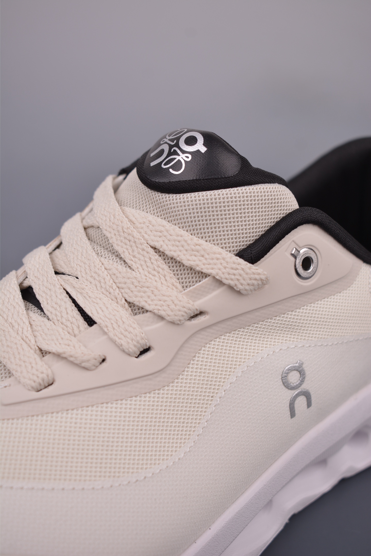 Loewe Cloudtilt 2.0 White Running Shoes - Urban Outdoor Style 8 i1753218509581 4247 0 6