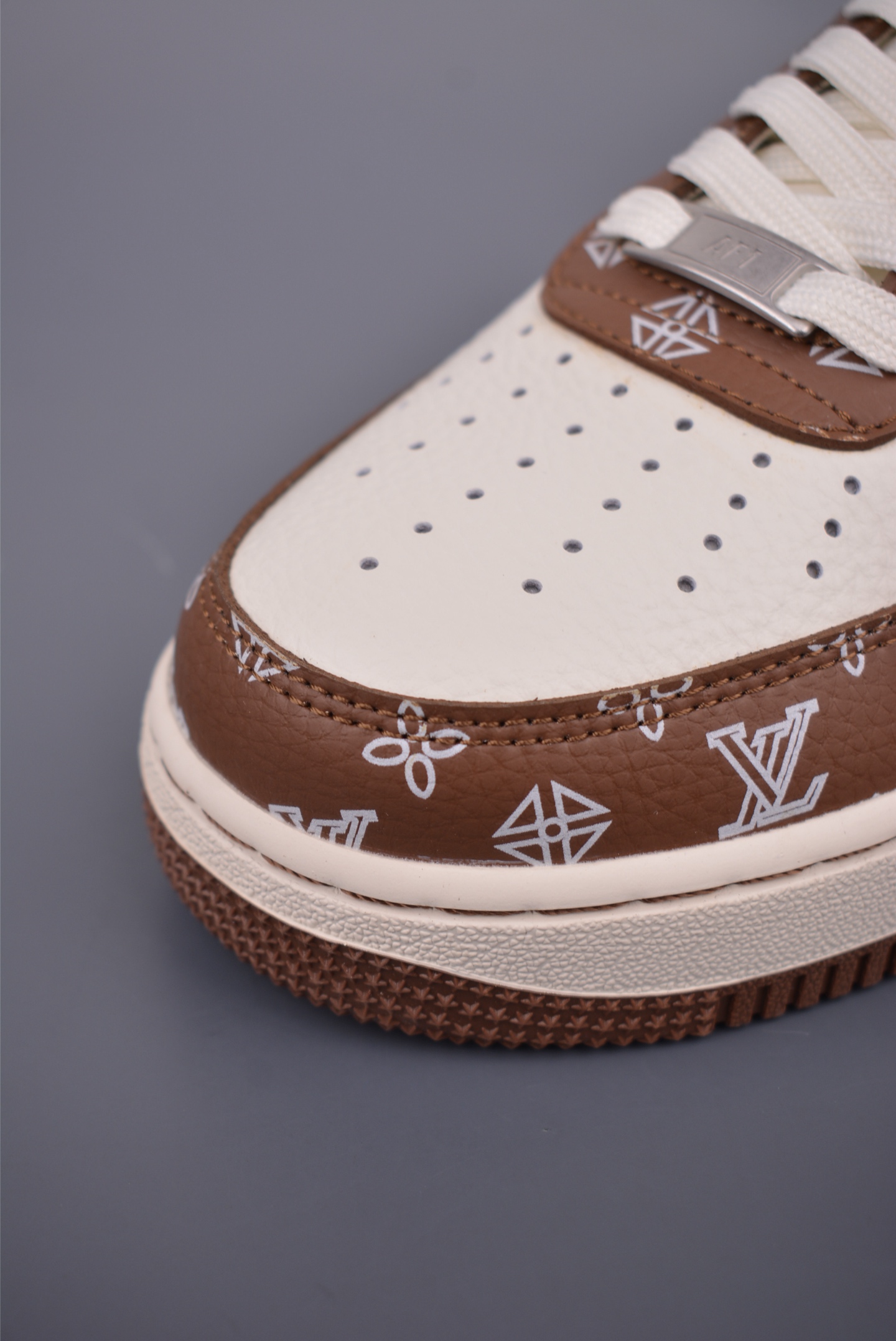 Nike Air Force 1 Low Louis Vuitton: Premium Comfort & Iconic Design 7 i1753219724375 5406 0 5
