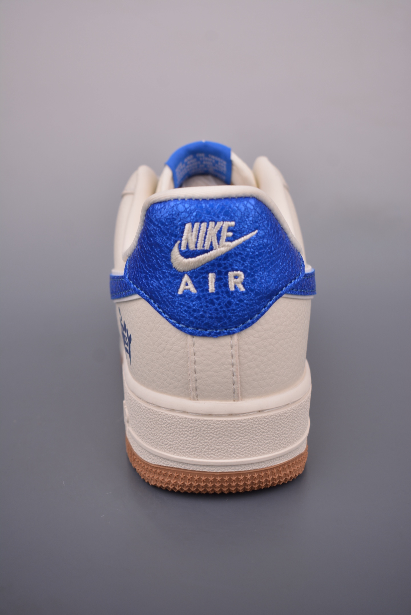 Nike Air Force 1 Low Stussy Collab Sneakers - Classic Comfort & Style 4 i1753219805804 9080 0 3
