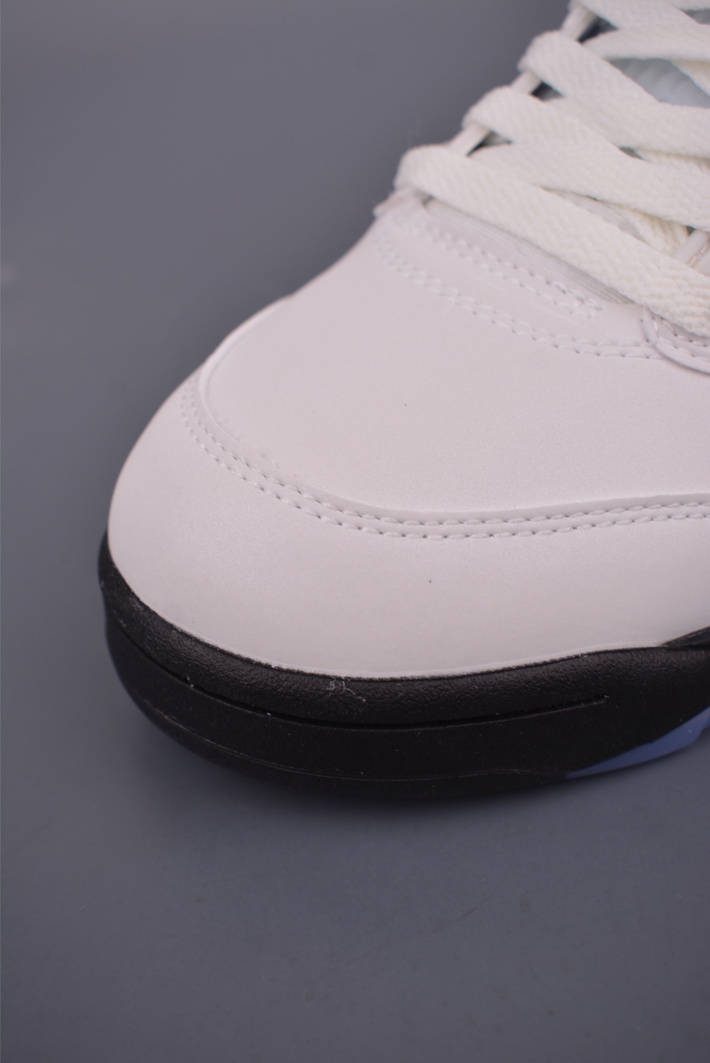 Air Jordan 5 Retro Medium Soft Pink White Black HQ7978 Sneakers 6 i1753223540807 8649 0 5