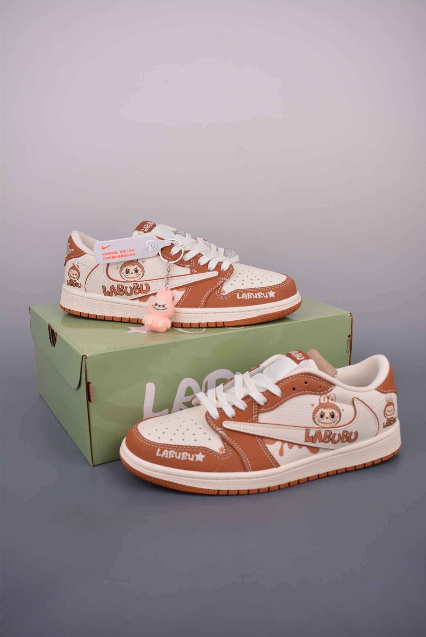 Fragment x Travis Scott x LABUBU Air Jordan 1 Low 三方联名倒钩 XB1979-019