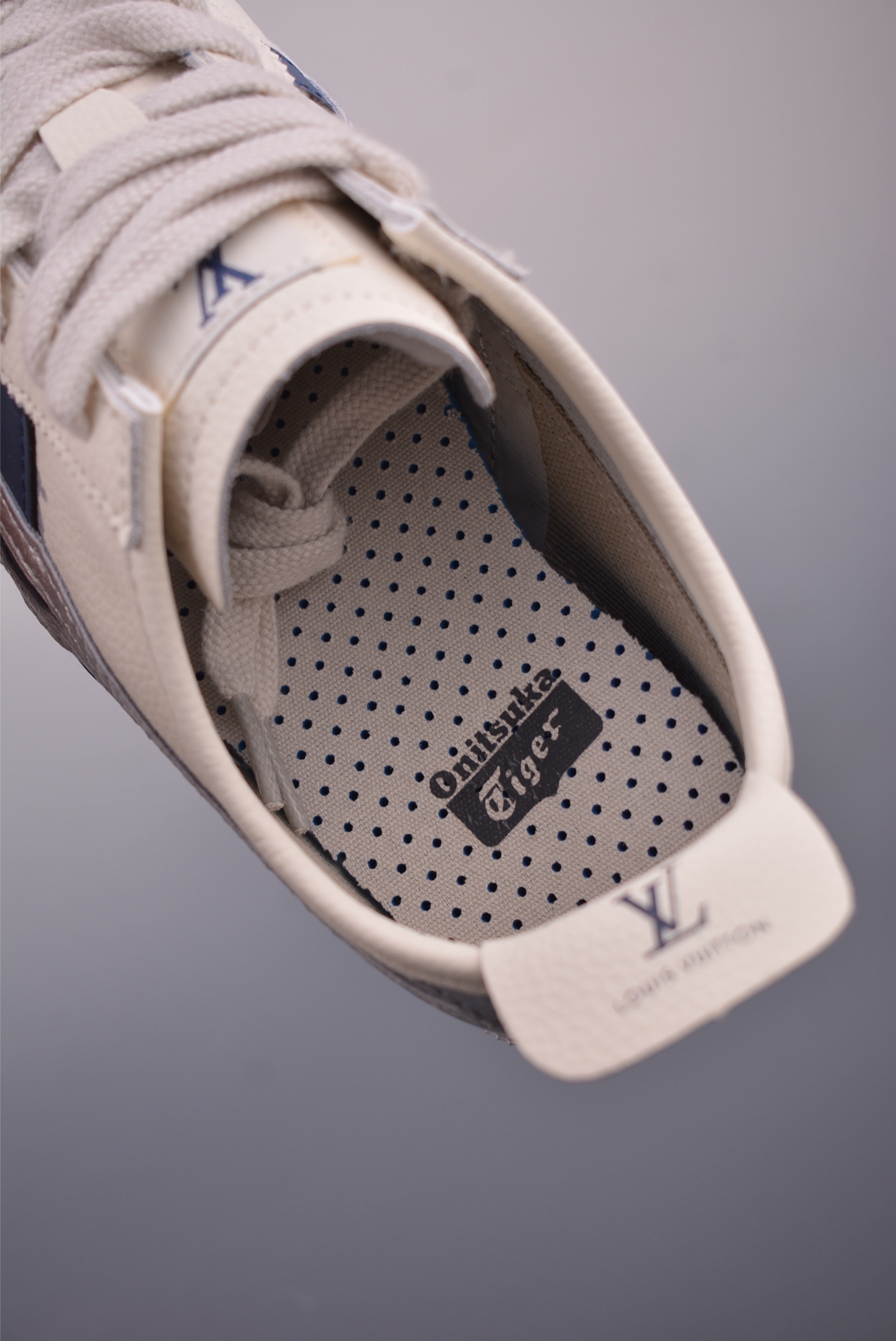Onitsuka Tiger MEXICO 66 Cream/Navy Leather Sneaker - Louis Vuitton Edition 10 i1753223686438 702 0 8