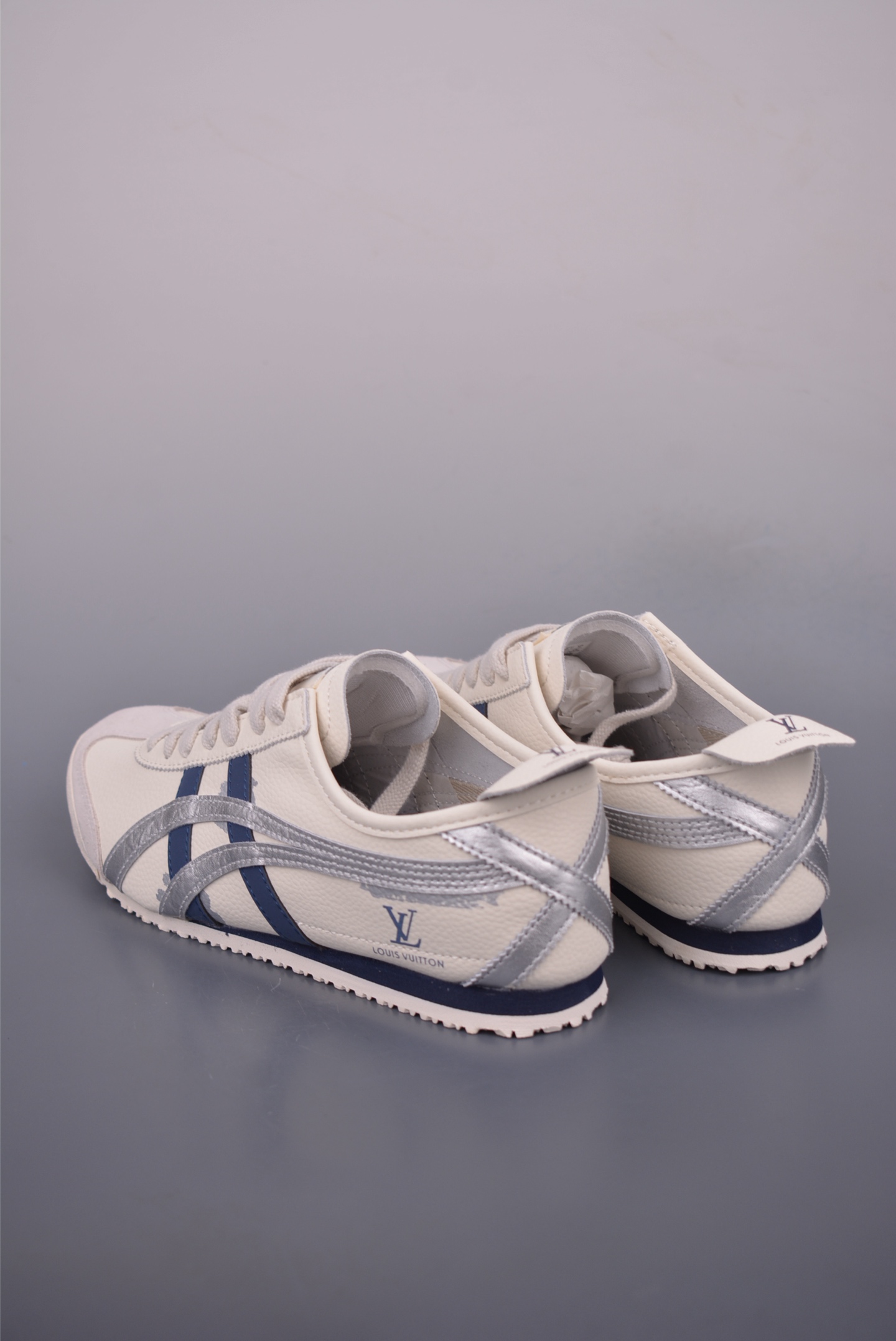 Onitsuka Tiger MEXICO 66 Cream/Navy Leather Sneaker - Louis Vuitton Edition 3 i1753223686470 5702 0 1