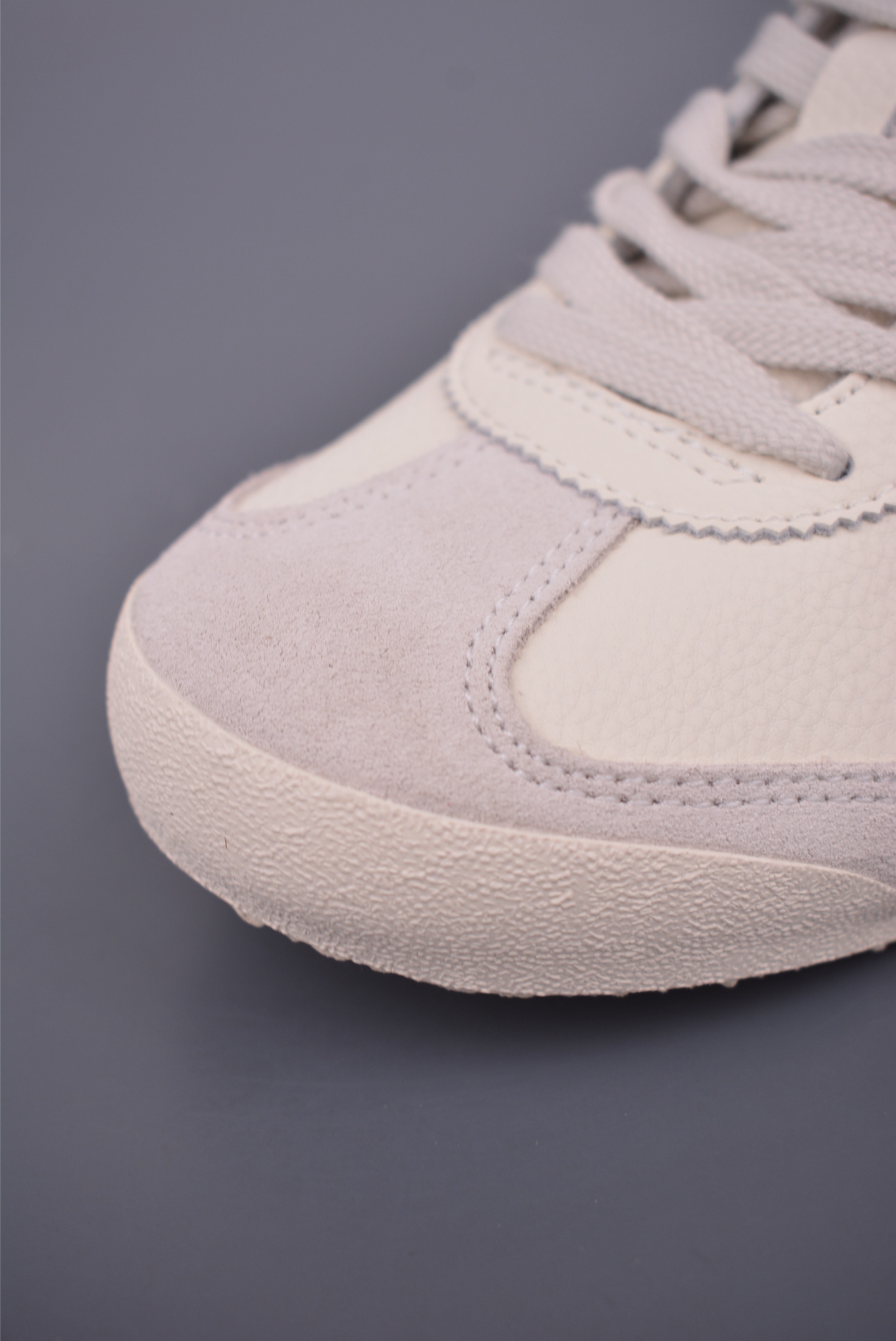 Onitsuka Tiger MEXICO 66 Cream/Navy Leather Sneaker - Louis Vuitton Edition 7 i1753223688279 6507 0 5