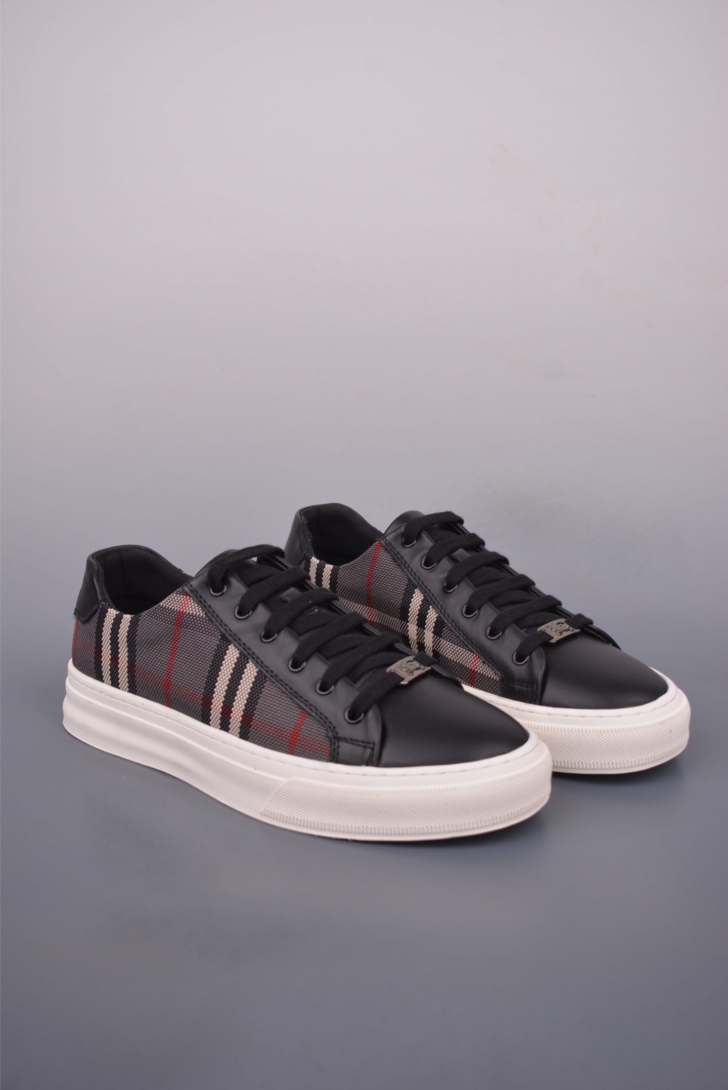 Burberry Classic Check Leather Low-Top Sneakers Casual Shoes Fashion 1 i1753224011752 8690 0 0