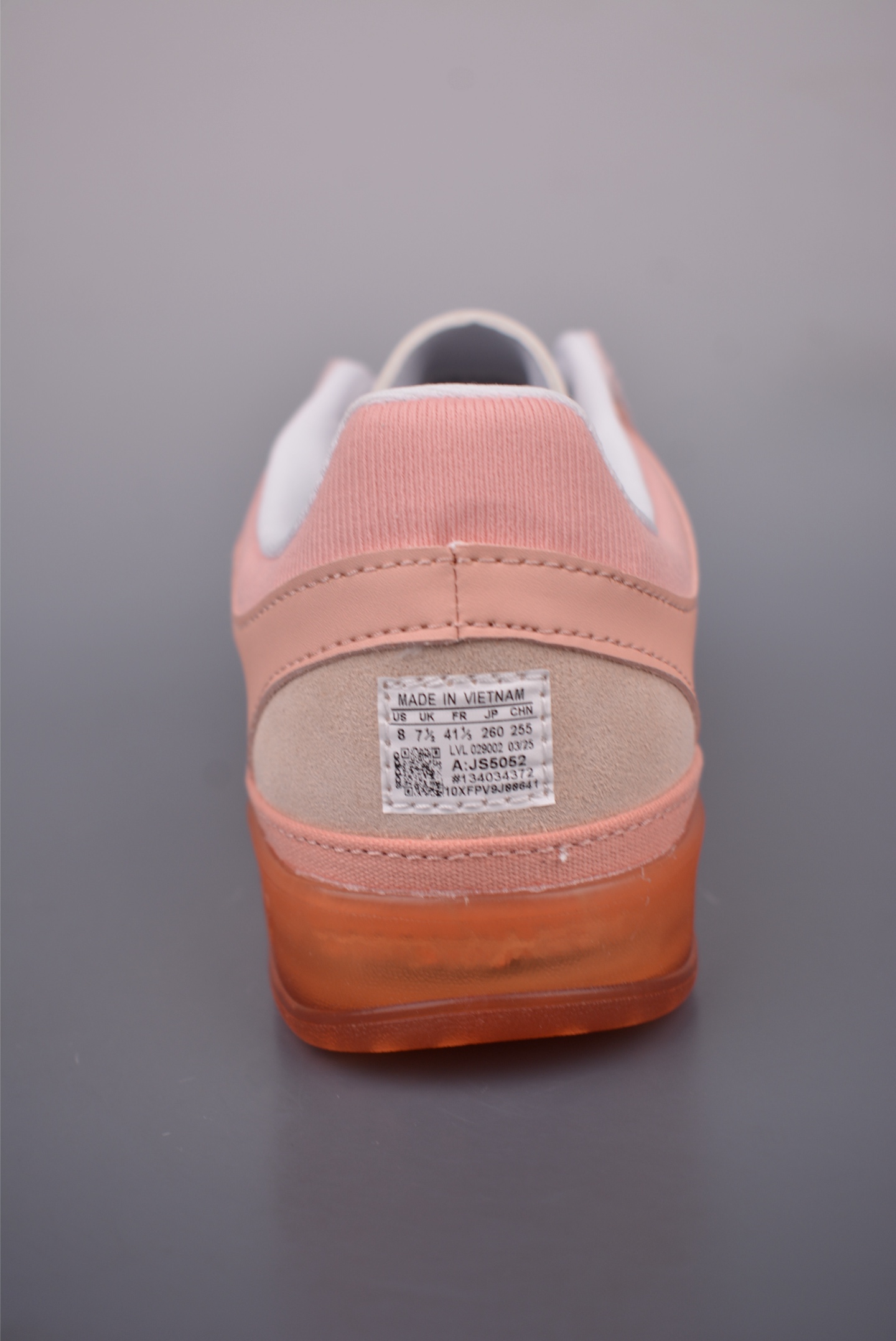 adidas BAD X BUNNY Gazelle INdoor 三叶草休闲防滑耐磨低帮板鞋 JS5052
