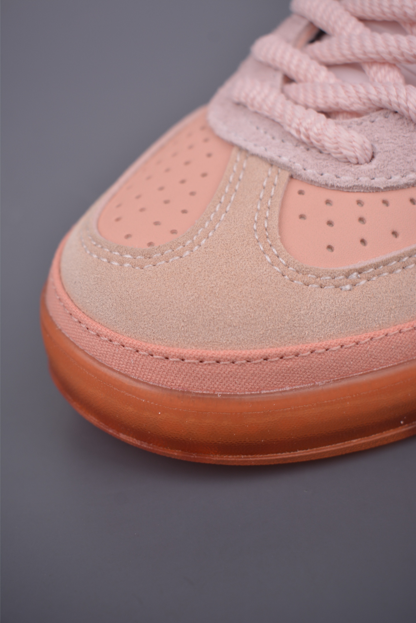 adidas BAD X BUNNY Gazelle INdoor 三叶草休闲防滑耐磨低帮板鞋 JS5052
