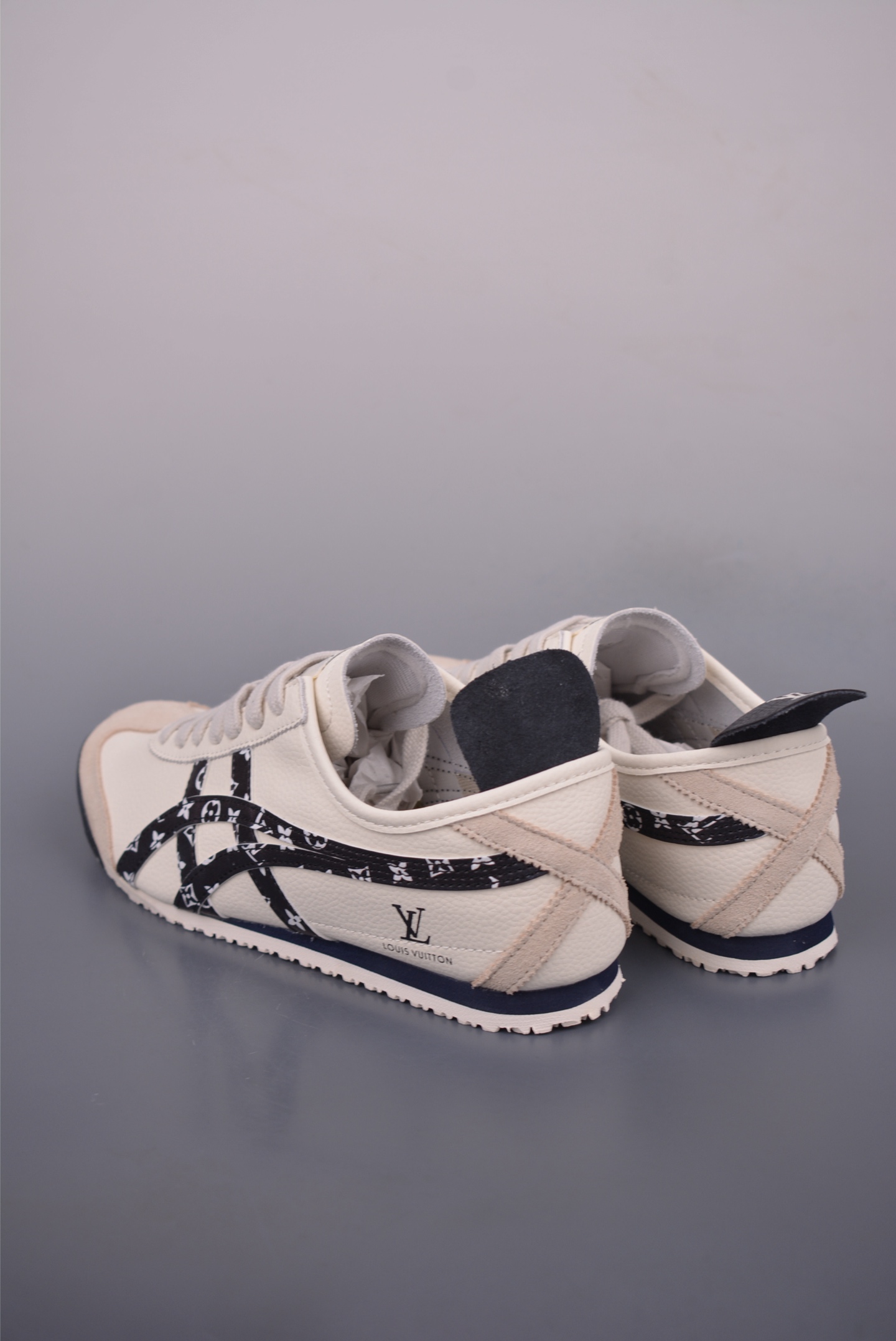 Onitsuka Tiger MEXICO 66 DIY Collab Leather Sneakers - Official Edition 3 i1753308879438 1164 0 1