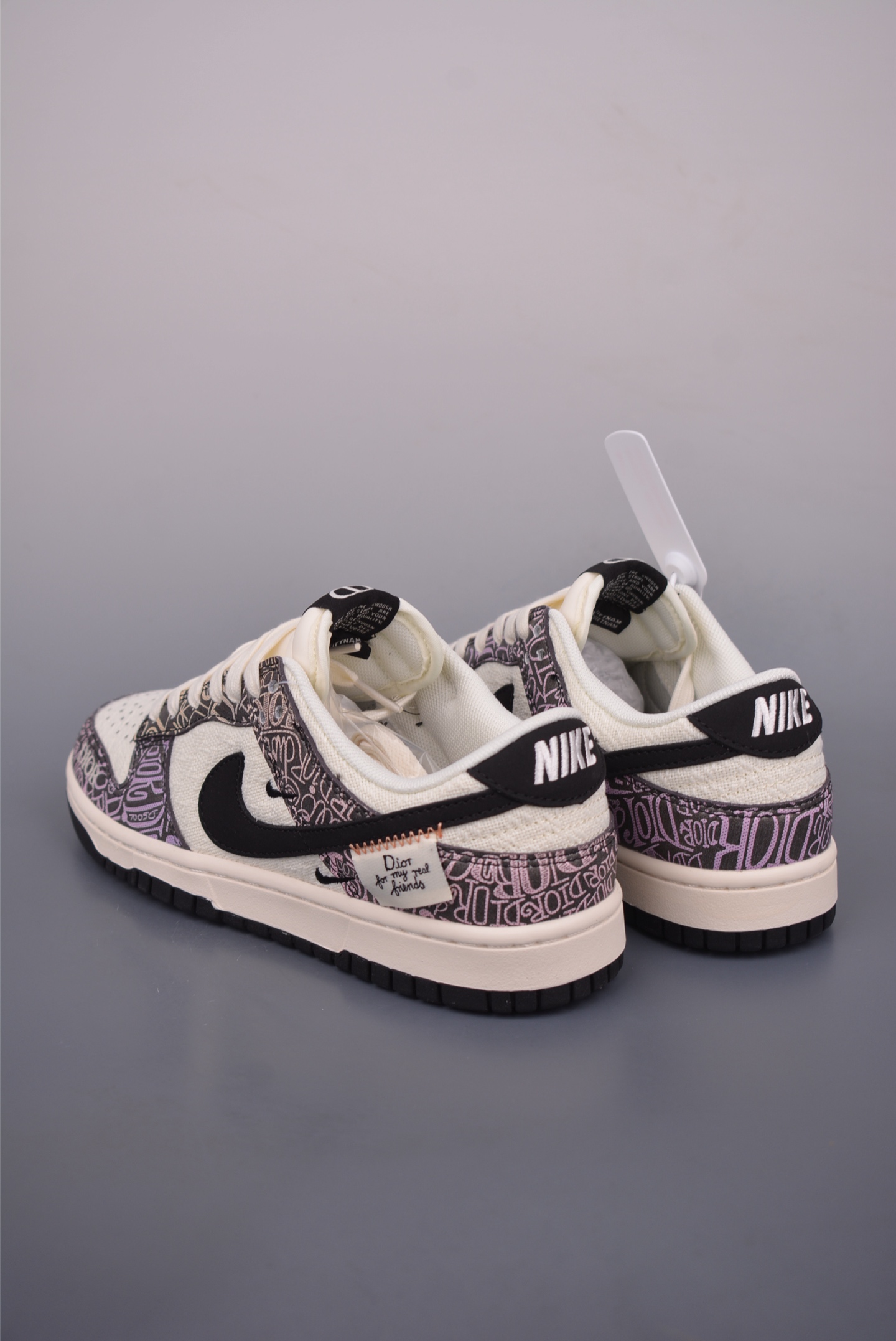 Nike SB Dunk Low Dior Collaboration Premium Sneakers - Stylish & Comfortable 2 i1753309451728 2141 0 1