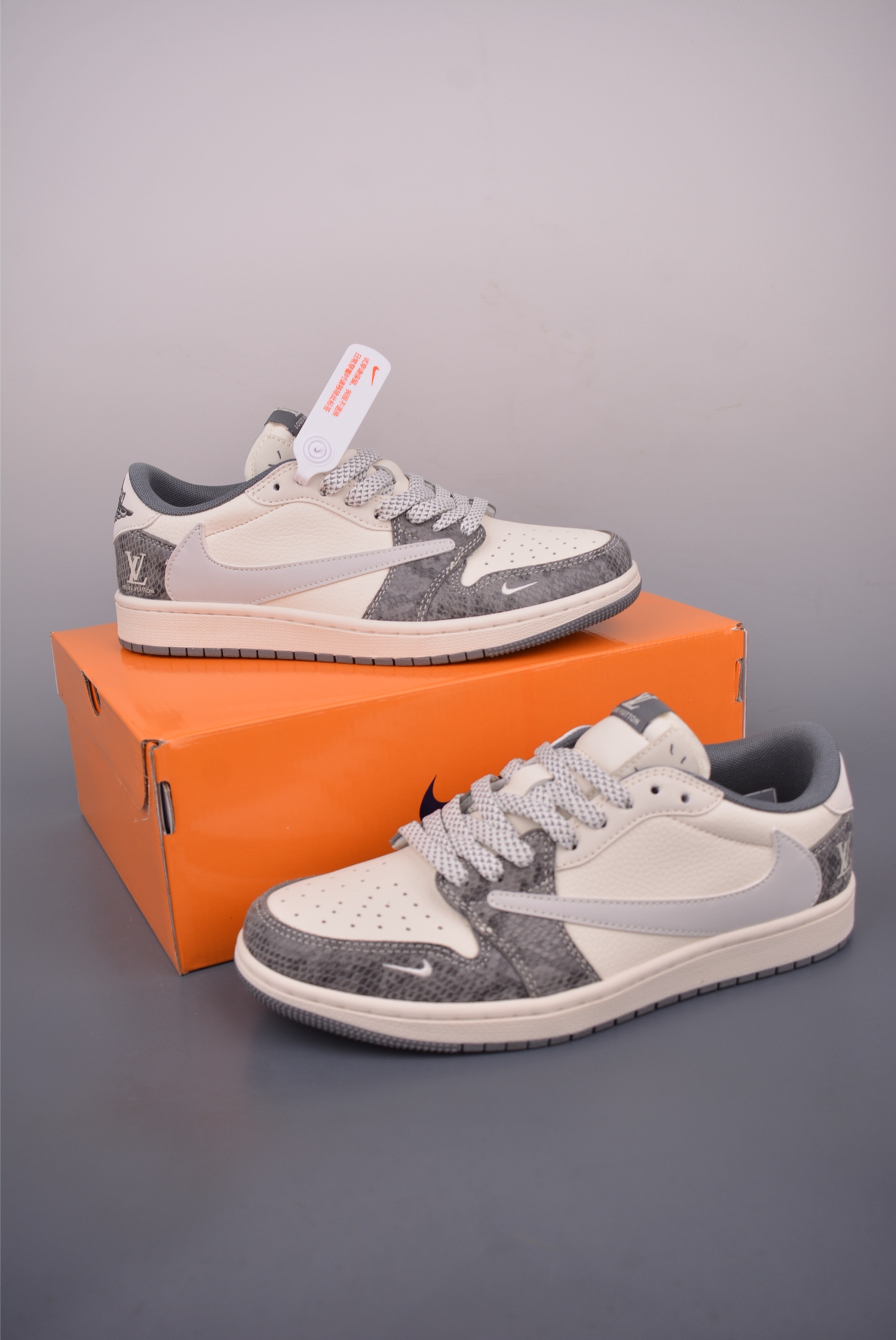 Fragment x Travis Scott x LV Air Jordan 1 Low 三方联名倒钩 XS7089-619