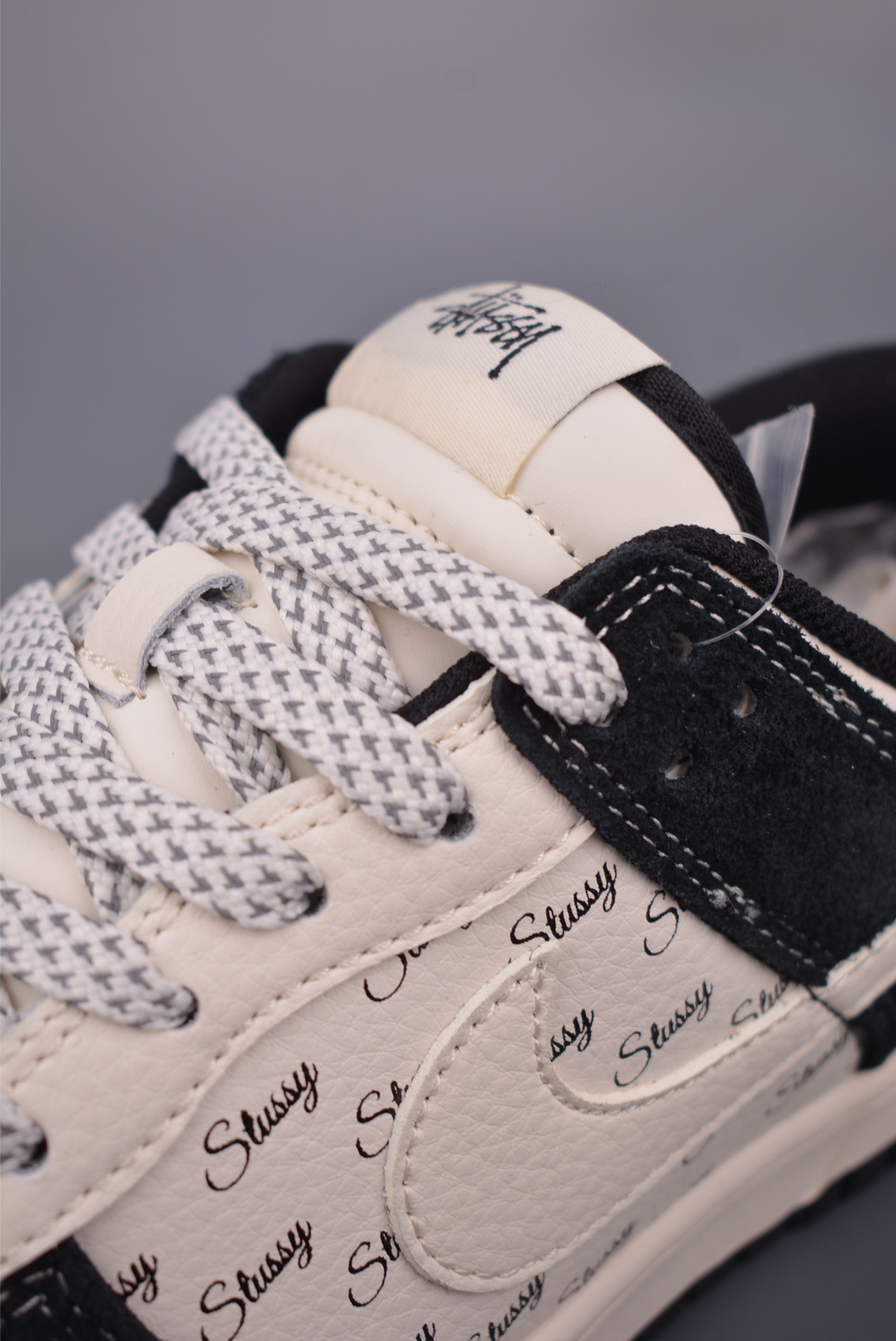 Nike SB Dunk Low DIY Stussy Collab, Premium Leather, Superior Comfort & Style 8 i1753310785856 2236 0 6