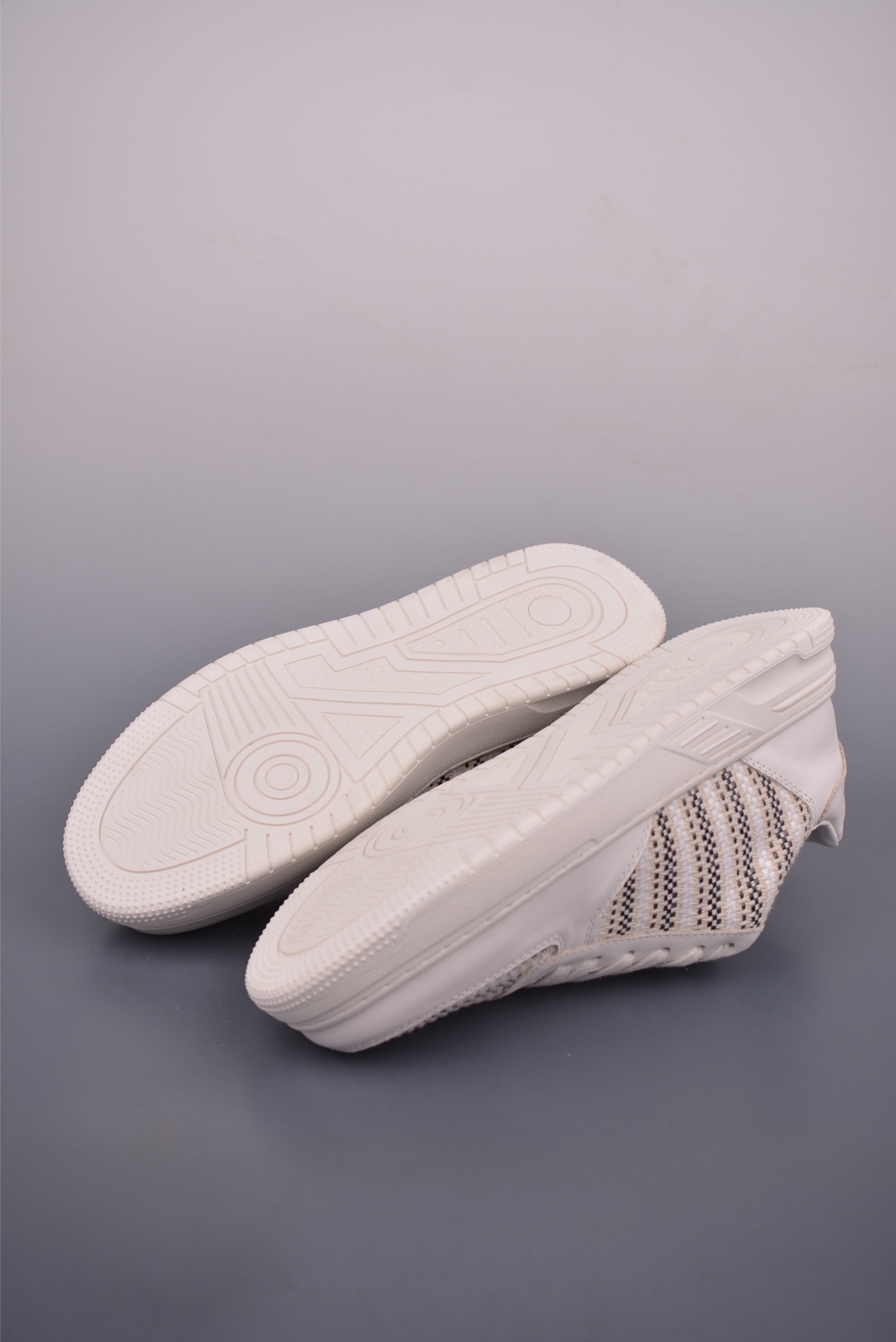 Dior B57 Casual Fashion Sneakers - Autumn 2022 Collection, Comfortable and Stylish 4 i1753397925566 5980 0 2