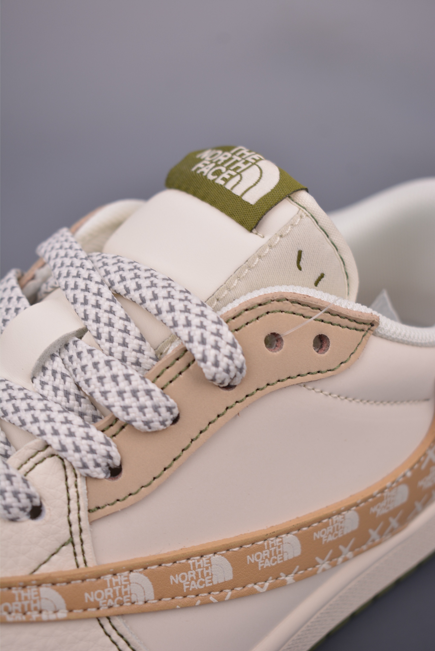 Fragment x Travis Scott x The North Face Air Jordan 1 Low Collab Sneakers 7 i1753398271949 2599 0 6