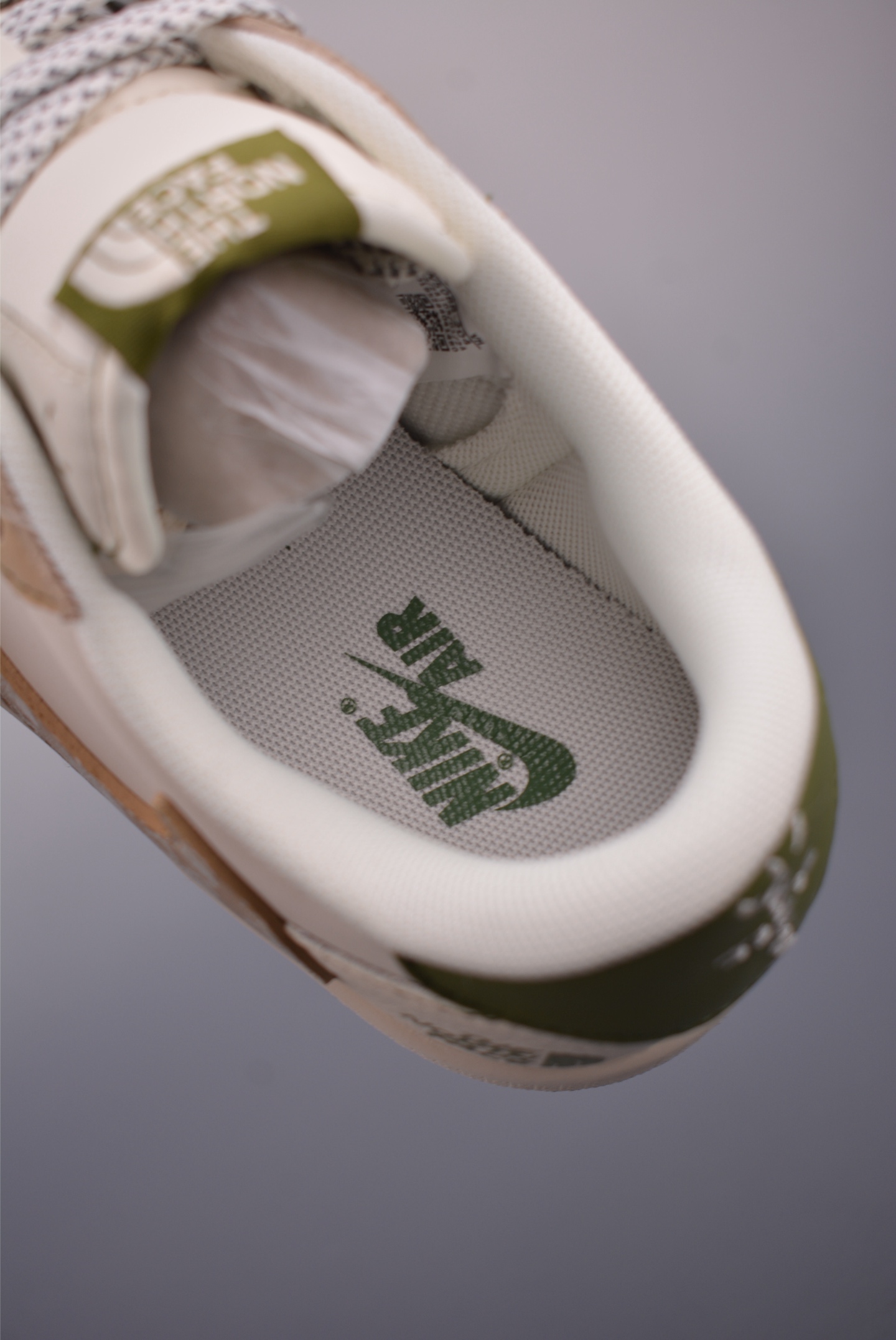 Fragment x Travis Scott x The North Face Air Jordan 1 Low Collab Sneakers 9 i1753398271954 7874 0 8