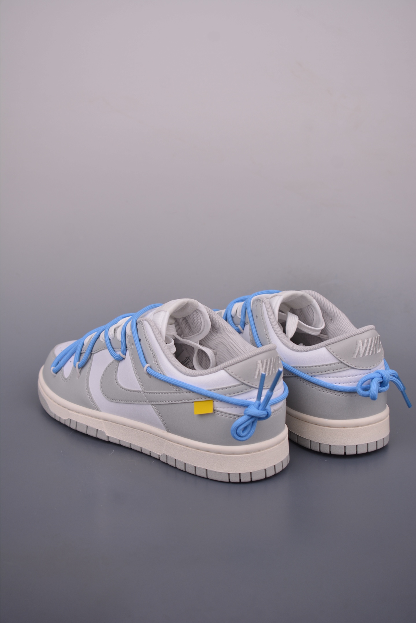 Nike SB Dunk Low Gray White Deconstructed Lace-Up Sneakers - Premium Quality 3 i1753398308430 5348 0 1