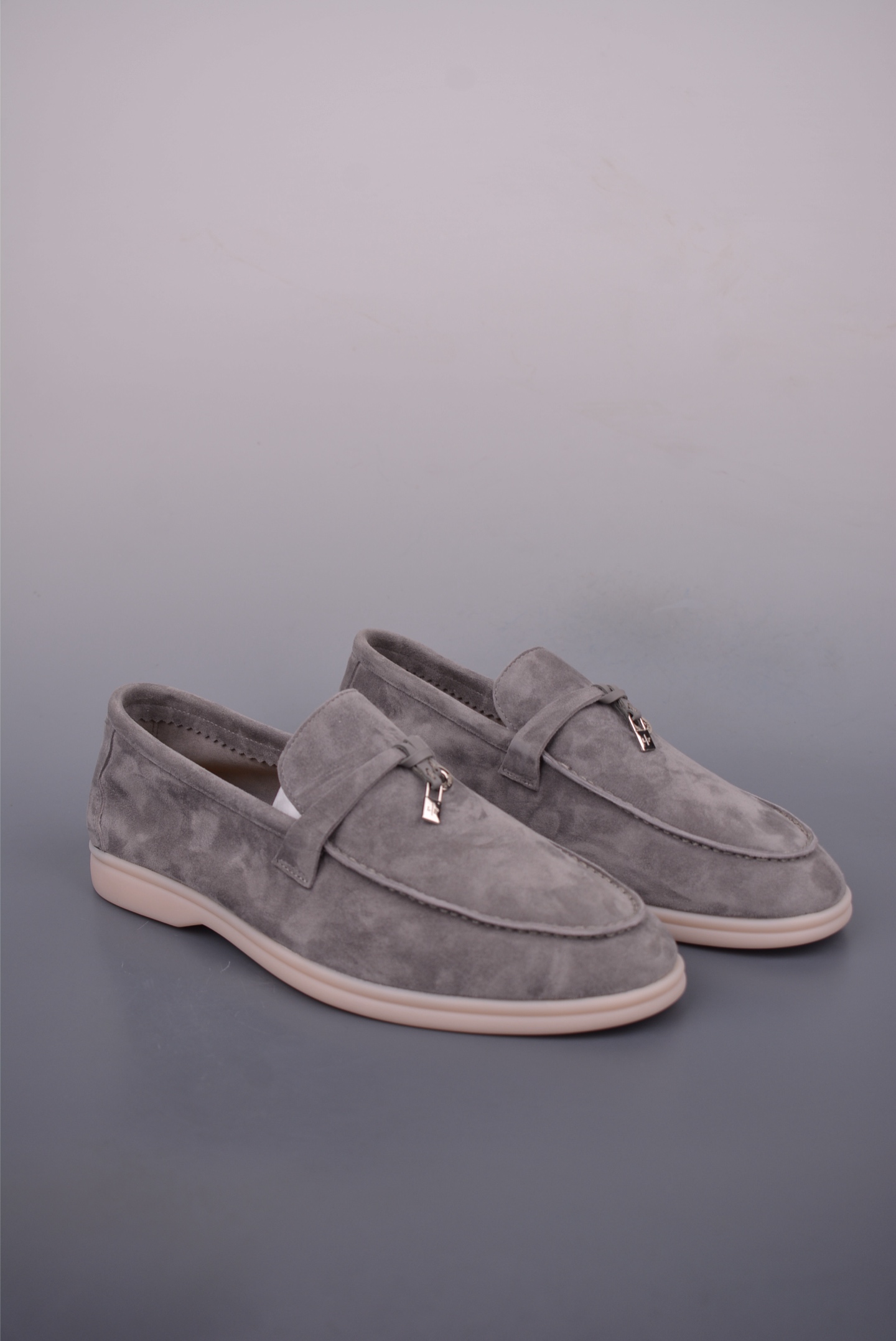 Brunello Cucinelli Suede Loafers - Slip-On Style, Round Toe, Luxurious Comfort 2 i1753398496806 5775 0 0