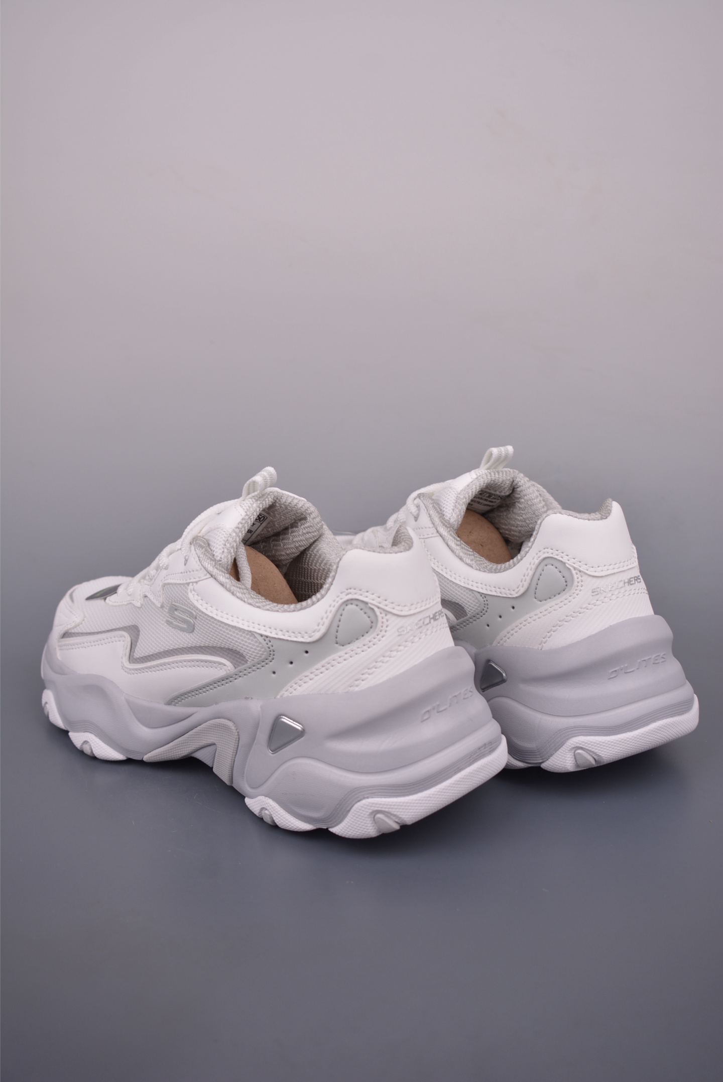 Skechers D'Lites 5.0 Women's Running Shoes - Lightweight & Comfortable 2 i1753401977388 8661 0 1