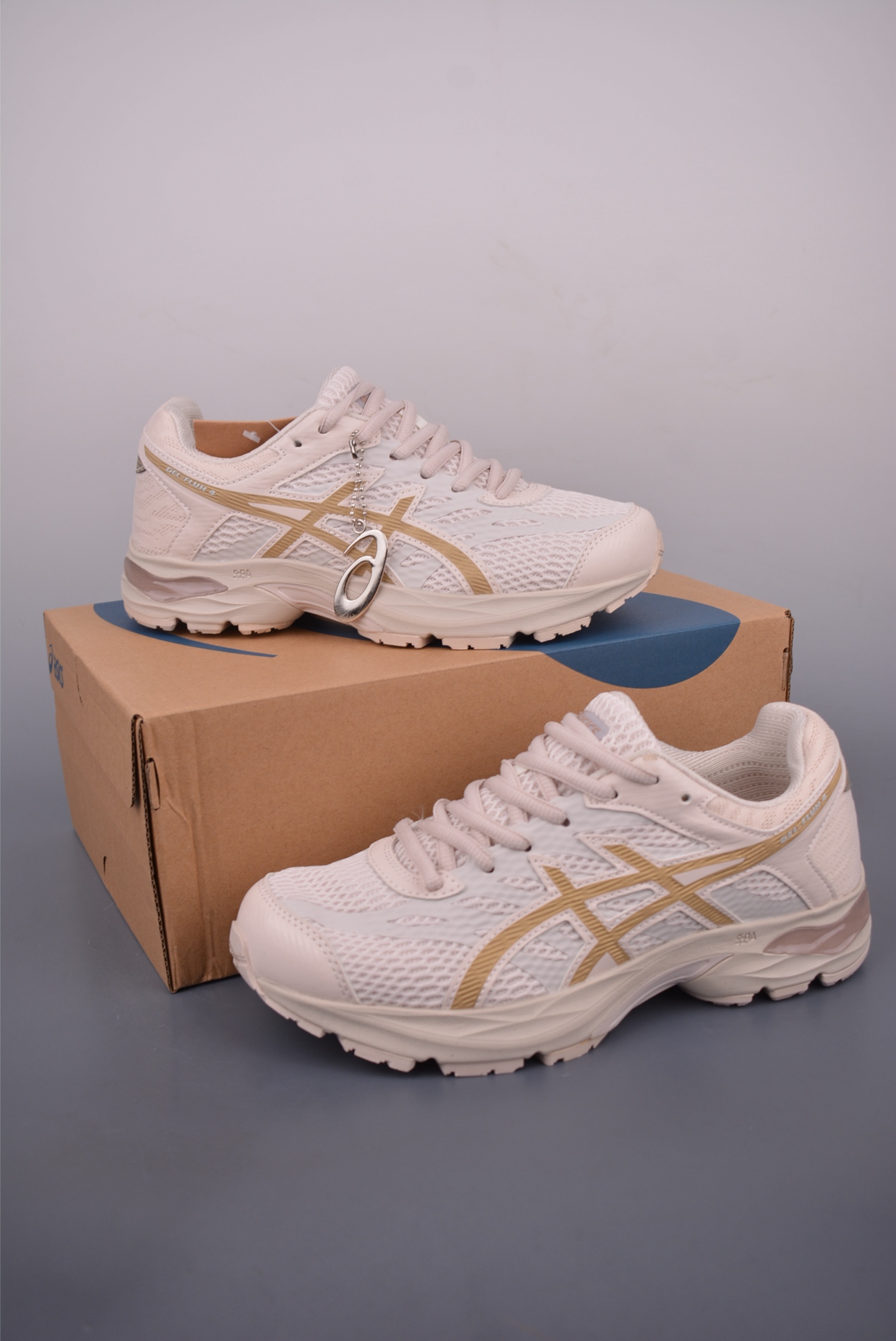 Asics Gel-Flux 4 Running Shoes - Breathable, Lightweight, and Comfortable 3 i1753402143202 9023 0 2