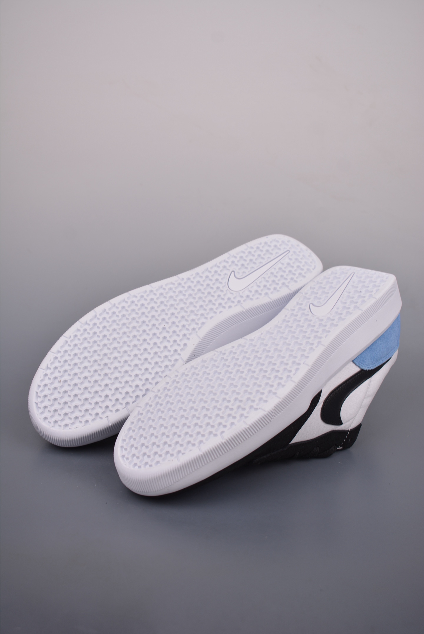 Nike SB Force 58 Skate Shoes - Durable, Flexible, and Classic Basketball Style 4 i1753482462336 6810 0 2