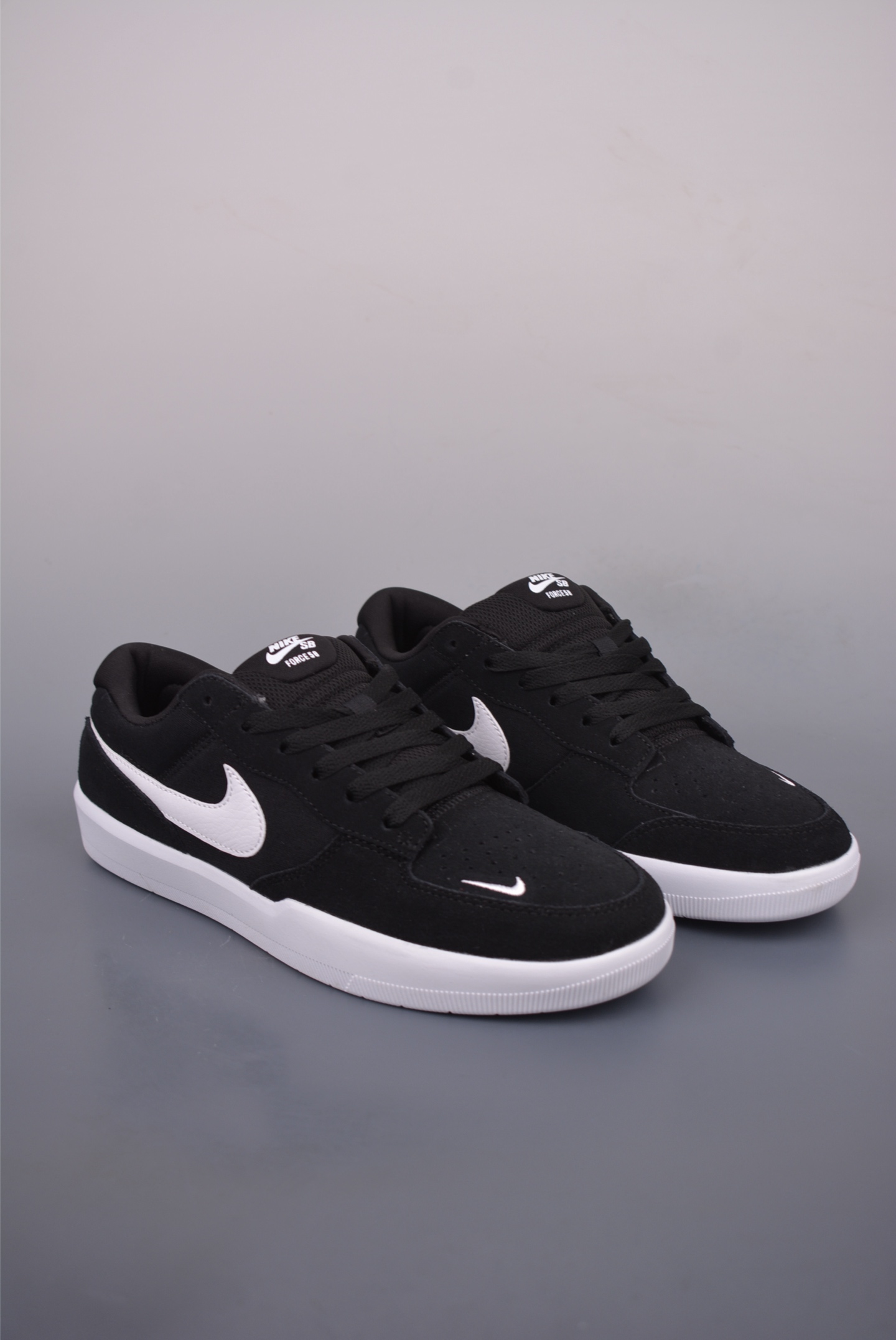 Nike SB Force 58 Skate Shoes - Durable, Flexible, and Classic Basketball Style 2 i1753482498220 8438 0 0