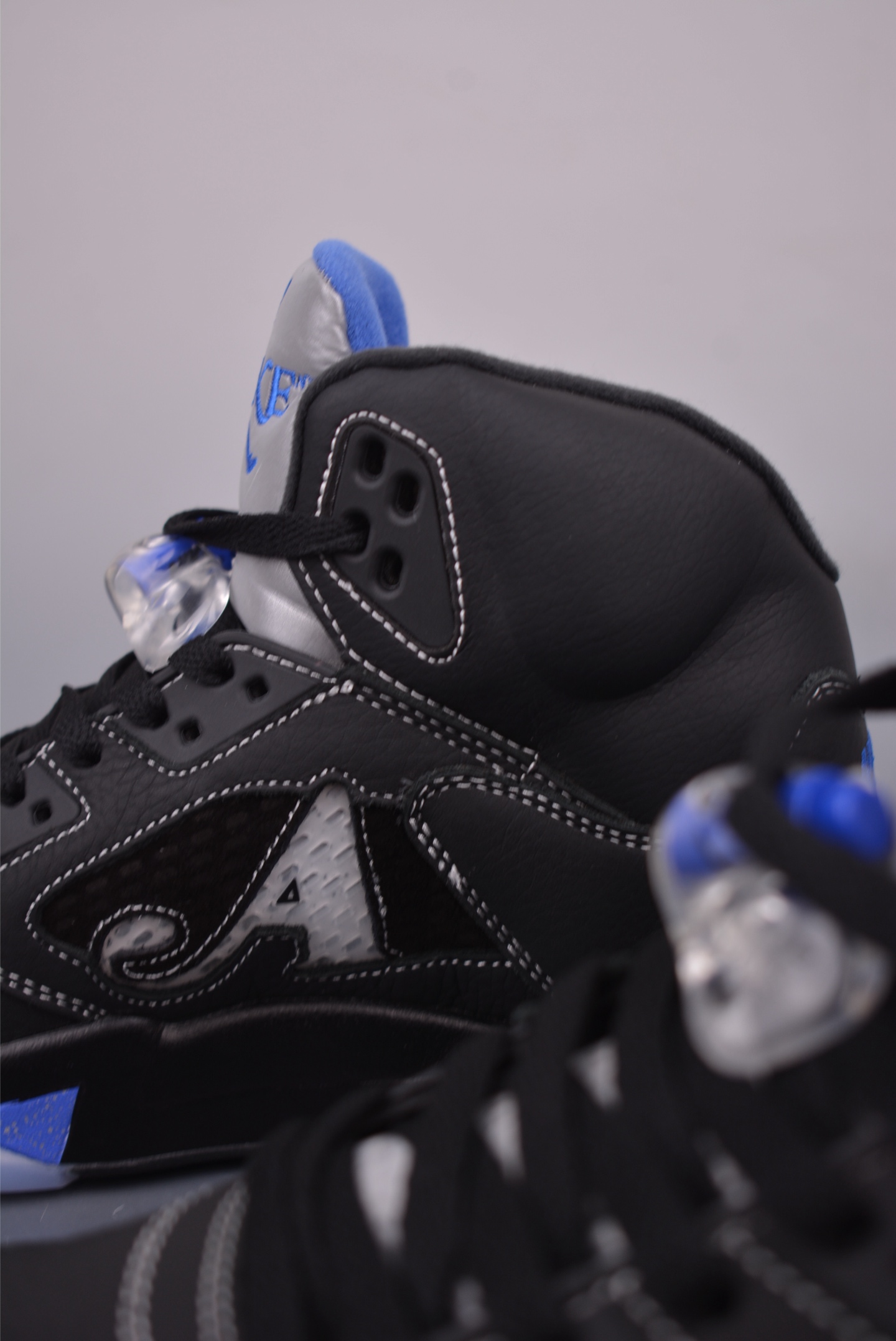 DJ Khaled x Jordan Air 5 Retro 'We The Best' Black/Blue Sneakers 9 i1753484986997 4529 0 7