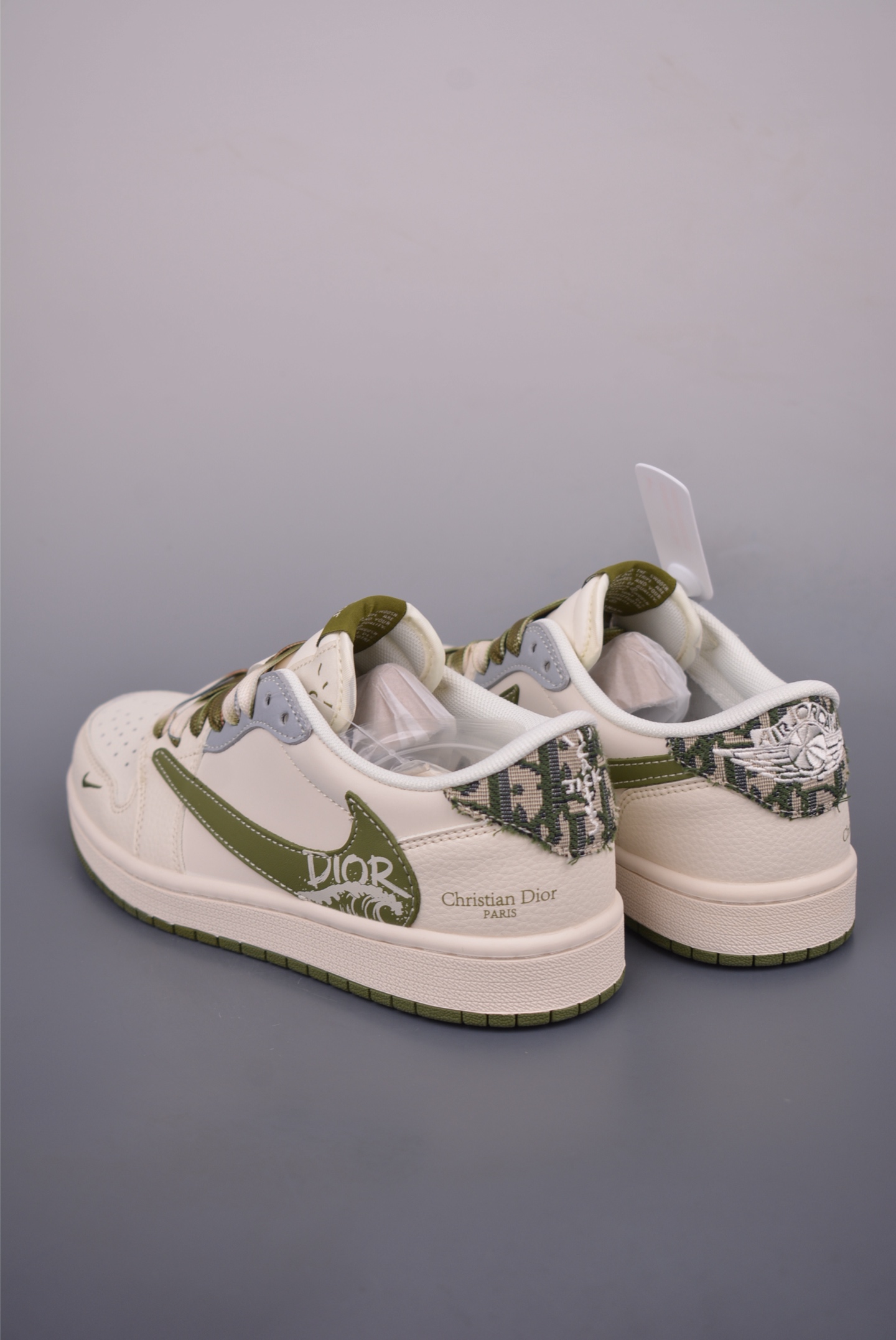 Fragment x Travis Scott x Dior Air Jordan 1 Low Olive Green Sneakers 2 i1753485473234 2765 0 1
