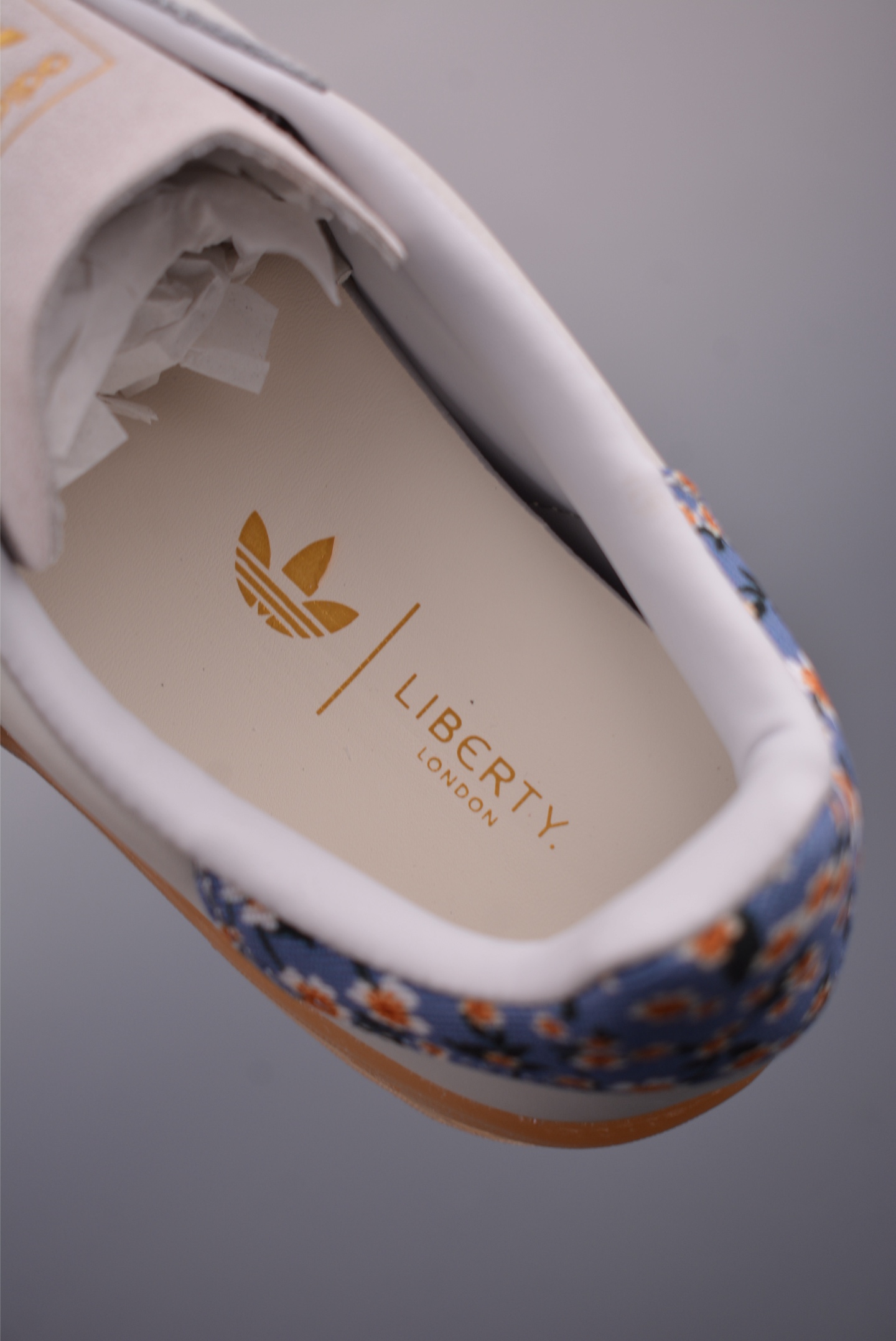 Adidas Originals Gazelle Indoor Floral Low-Top Sneakers, Comfortable and Durable 9 i1753558351173 8500 0 8