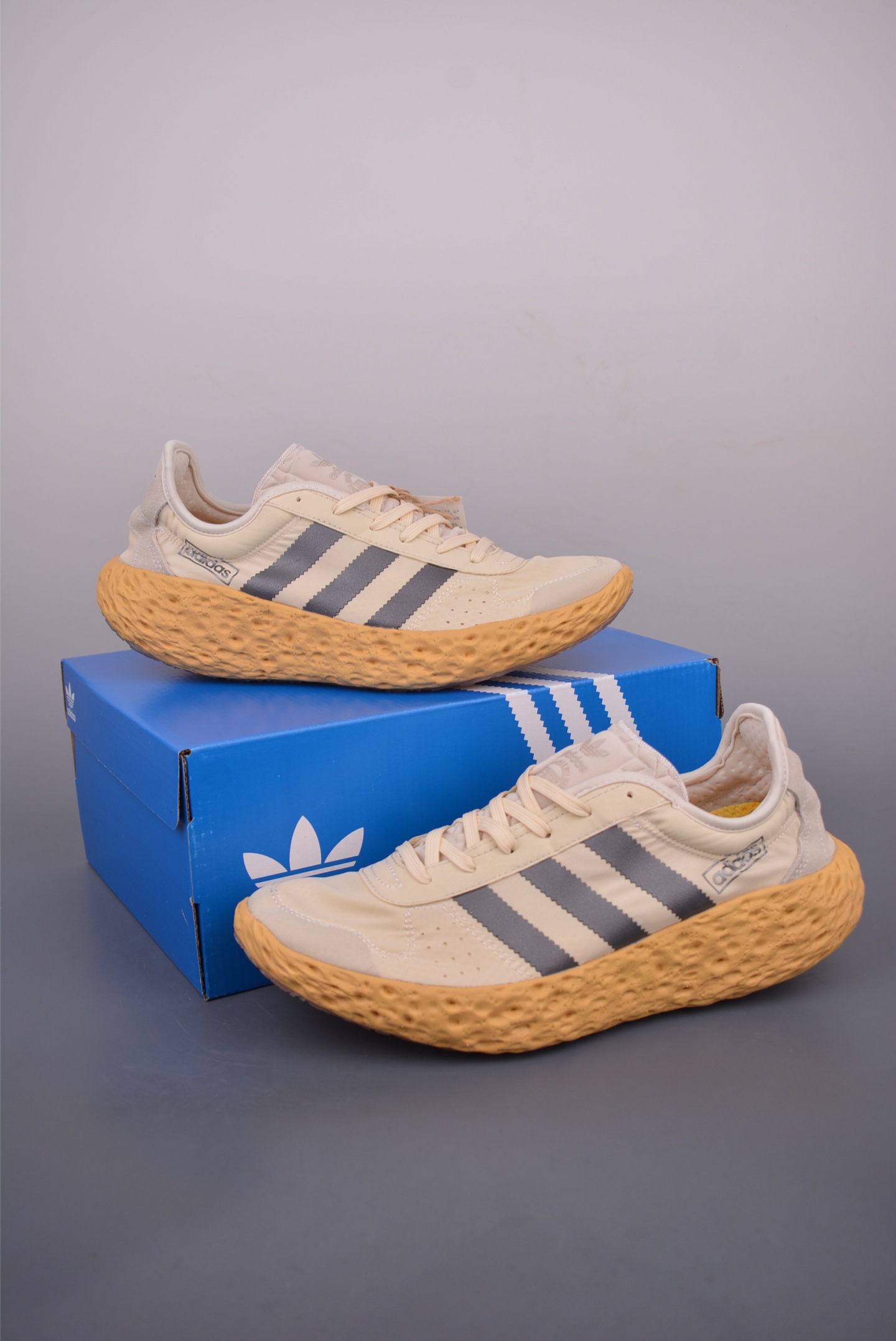 Adidas Originals Zponge Low-Top Running Shoes - Retro Style & Comfort 6 i1753559453688 1559 0 4