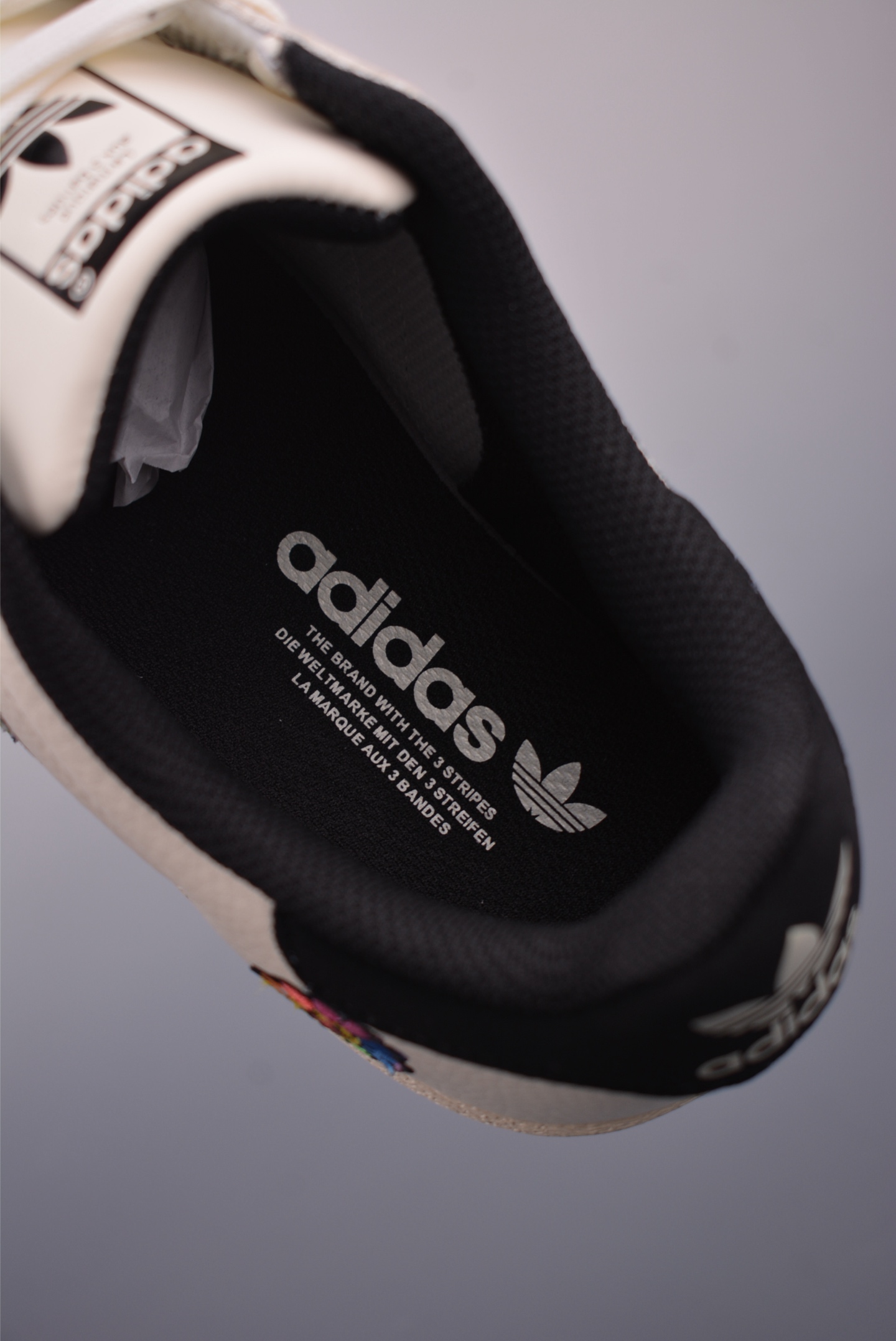 Adidas Originals Superstar 2025 - Classic Shell Toe Shoes with Floral Accents 9 i1753568004927 3007 0 8