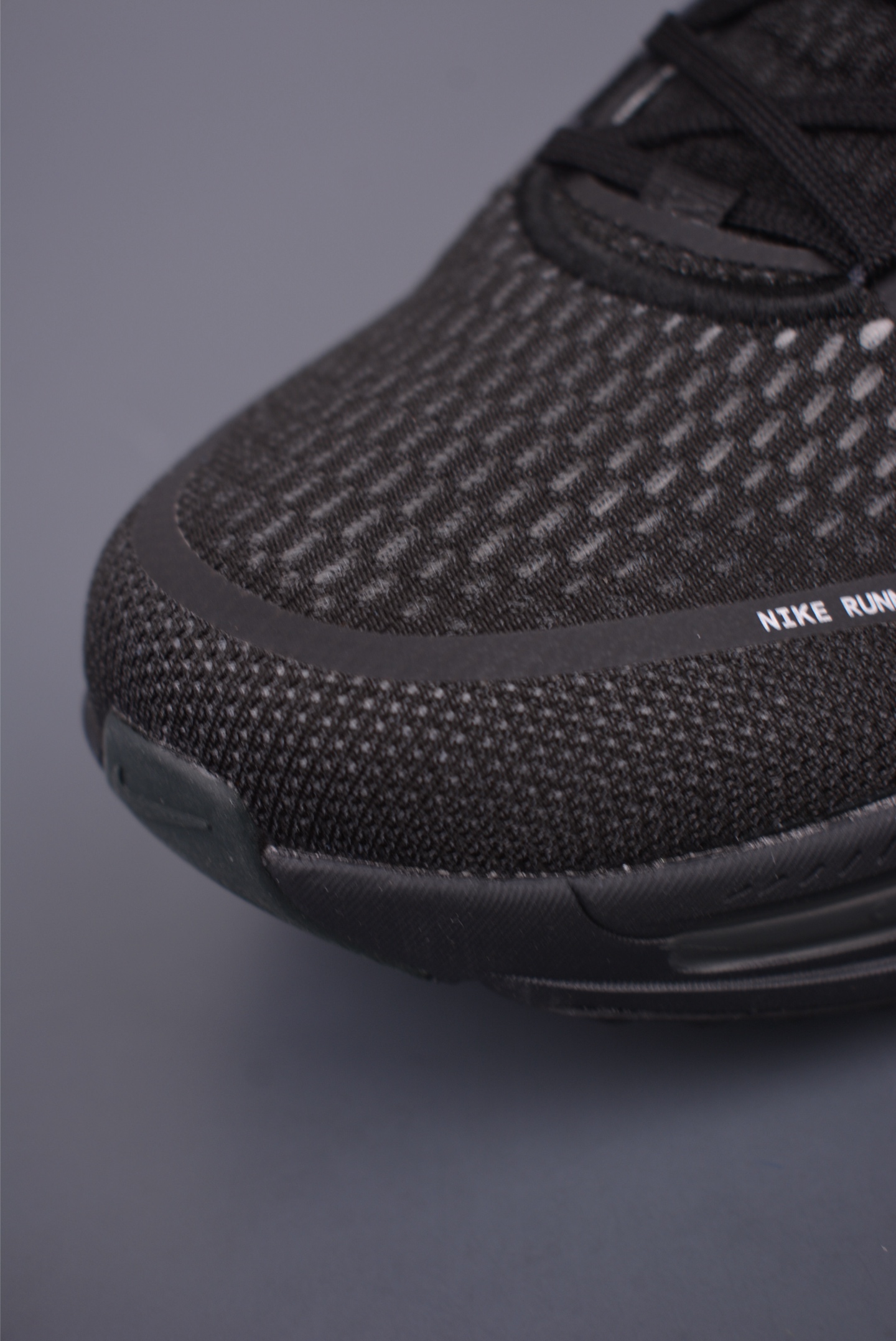 Nike Air Zoom Vomero 18: Advanced Tech Running Shoes - Ultimate Cushioning 6 i1753654062562 1923 0 5