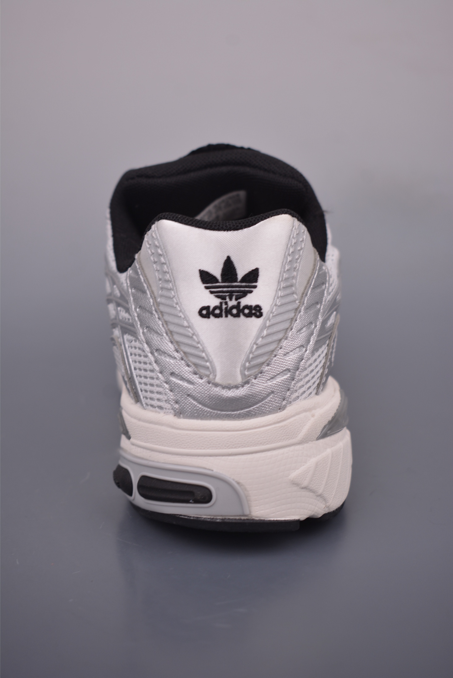 Unheardof x Adidas Originals Adistar Cushion 3 Silver Running Shoes 5 i1753654944825 1528 0 3
