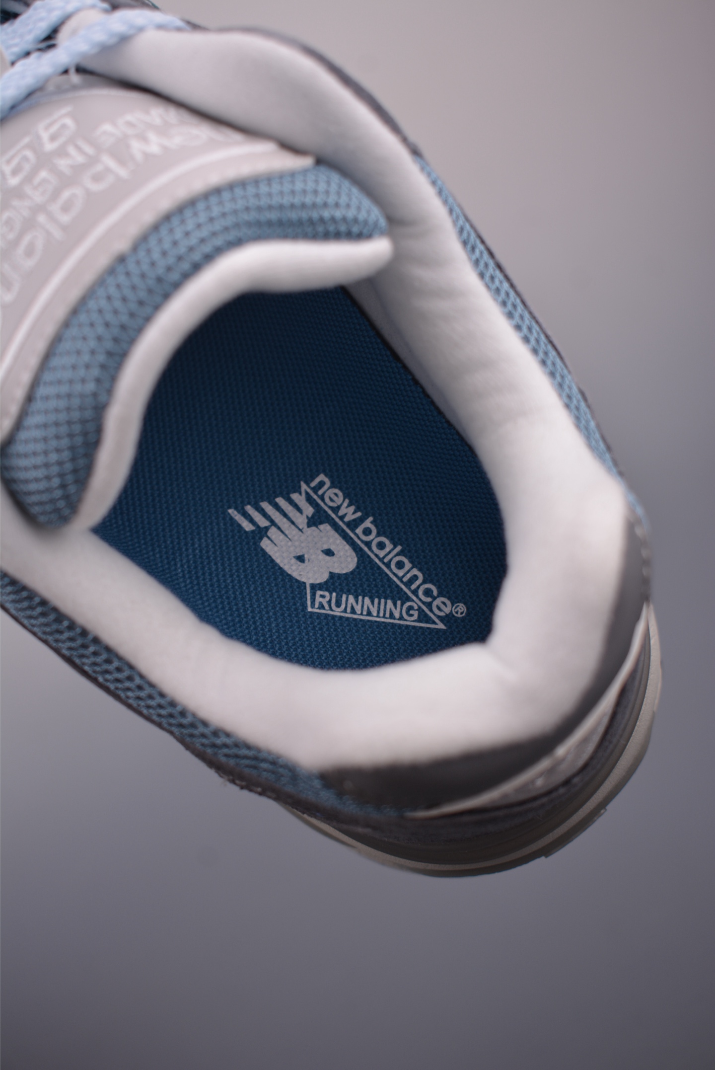 New Balance 991 Series Made in UK Heritage, Retro Sneaker, U991KH2YH 9 i1753657701121 5590 0 8