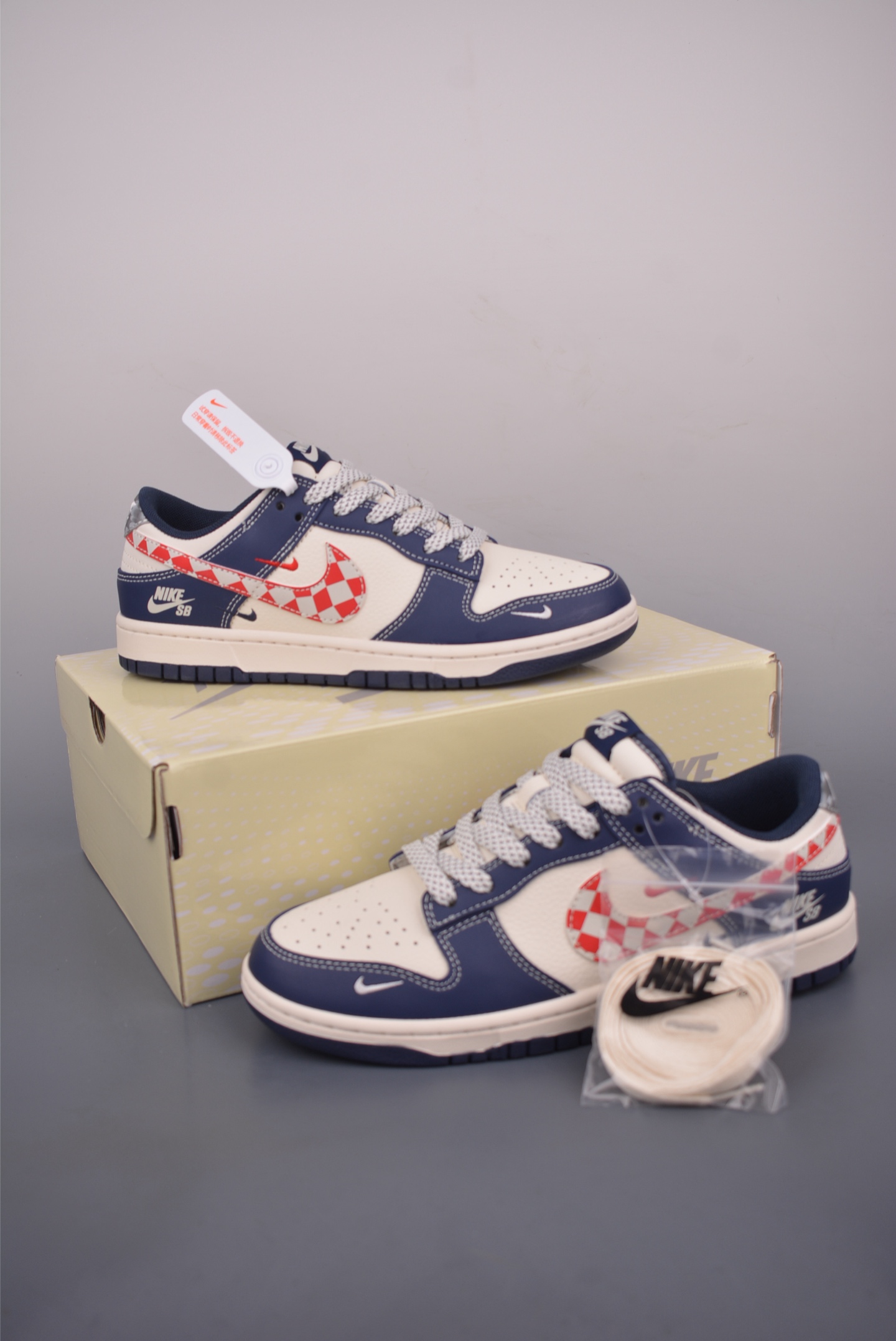 Nike SB Dunk Low England Edition: Premium Comfort & Style, Available Now! 6 i1753657771982 7564 0 4