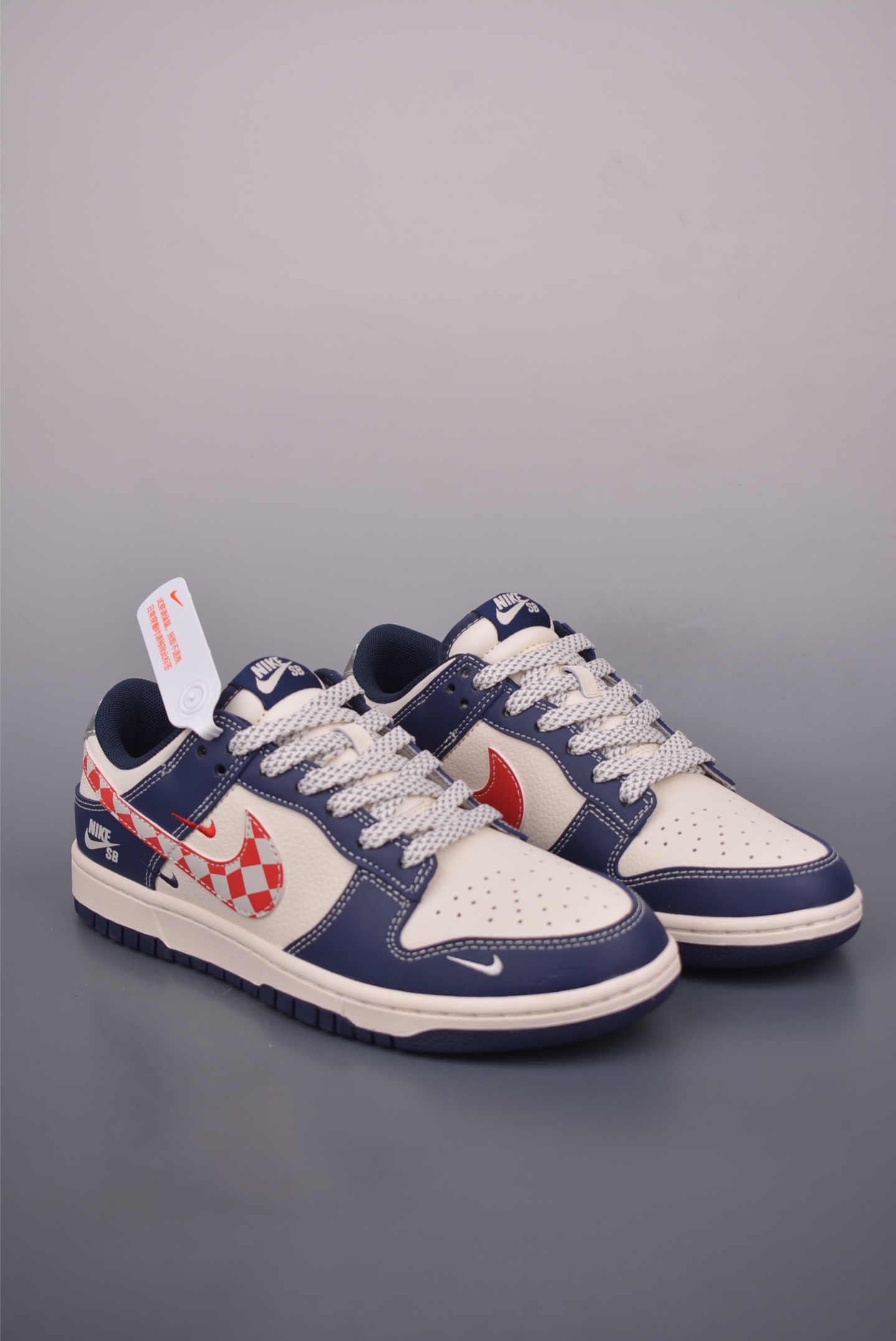 Nike SB Dunk Low England Edition: Premium Comfort & Style, Available Now! 2 i1753657773917 447 0 0